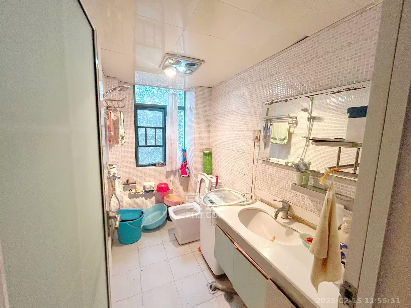 美林景园 3室2厅2卫 3500.0元/月 美林景园 3室2厅2卫 3500.0元/月室内图