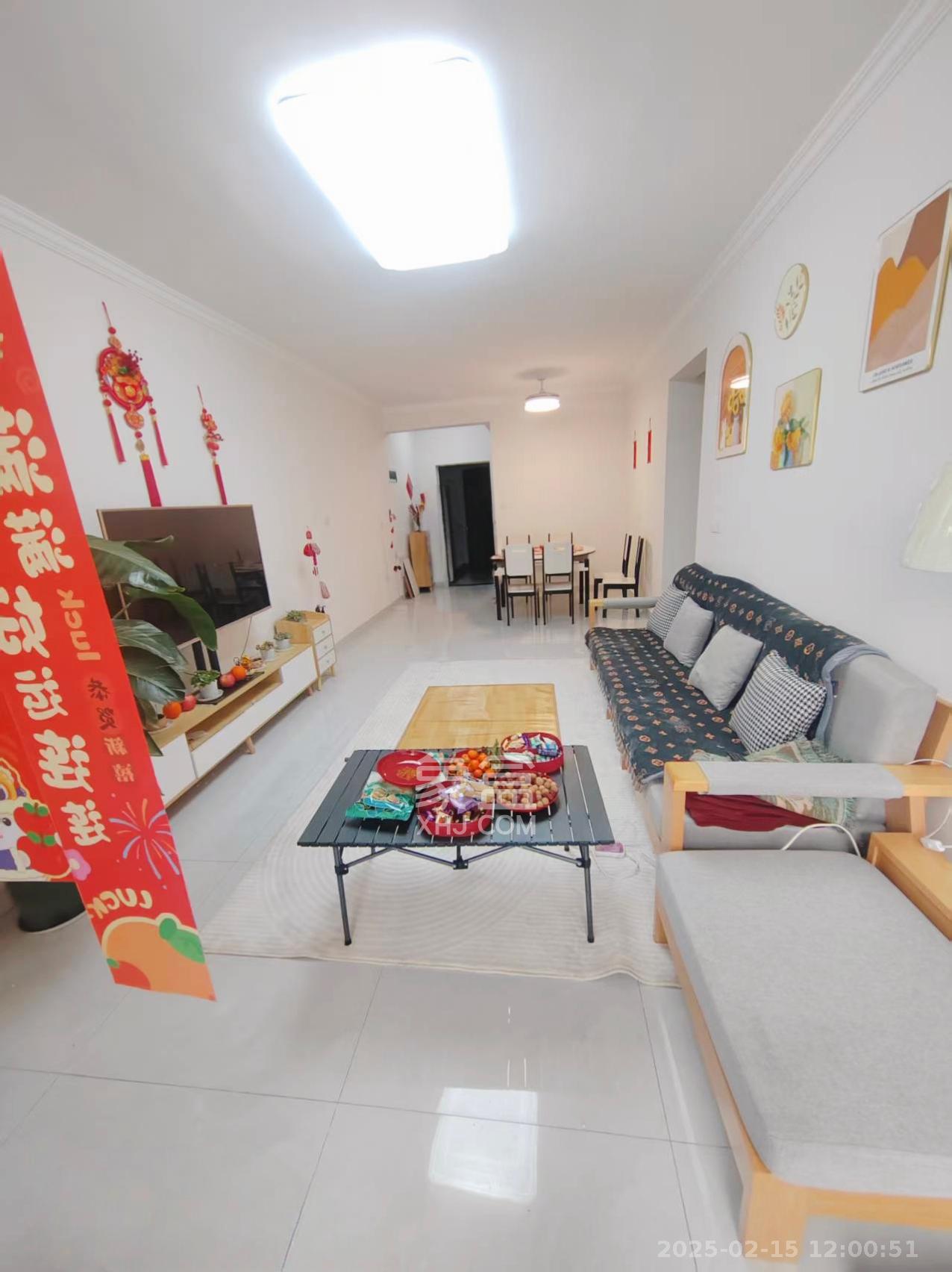 步步高梅溪新天地二期（步步高梅溪嘉苑）  3室2厅2卫   2600.00元/月