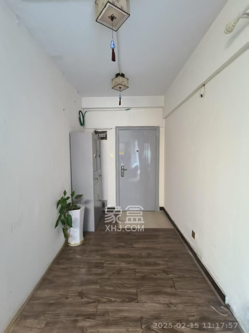 湘域中央 1室1厅1卫 3500.0元/月 湘域中央 1室1厅1卫 3500.0元/月室内图