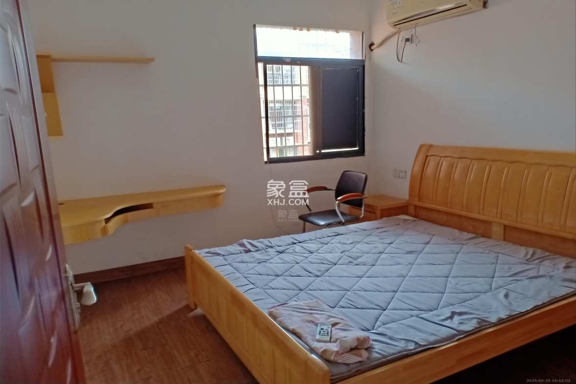 湘湾A区 2室2厅1卫 1200.0元/月 湘湾A区 2室2厅1卫 1200.0元/月室内图