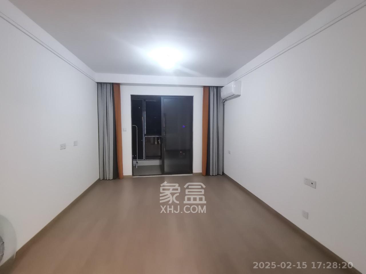 长沙高铁吾悦广场 3室2厅2卫 3300.0元/月 长沙高铁吾悦广场 3室2厅2卫 3300.0元/月室内图