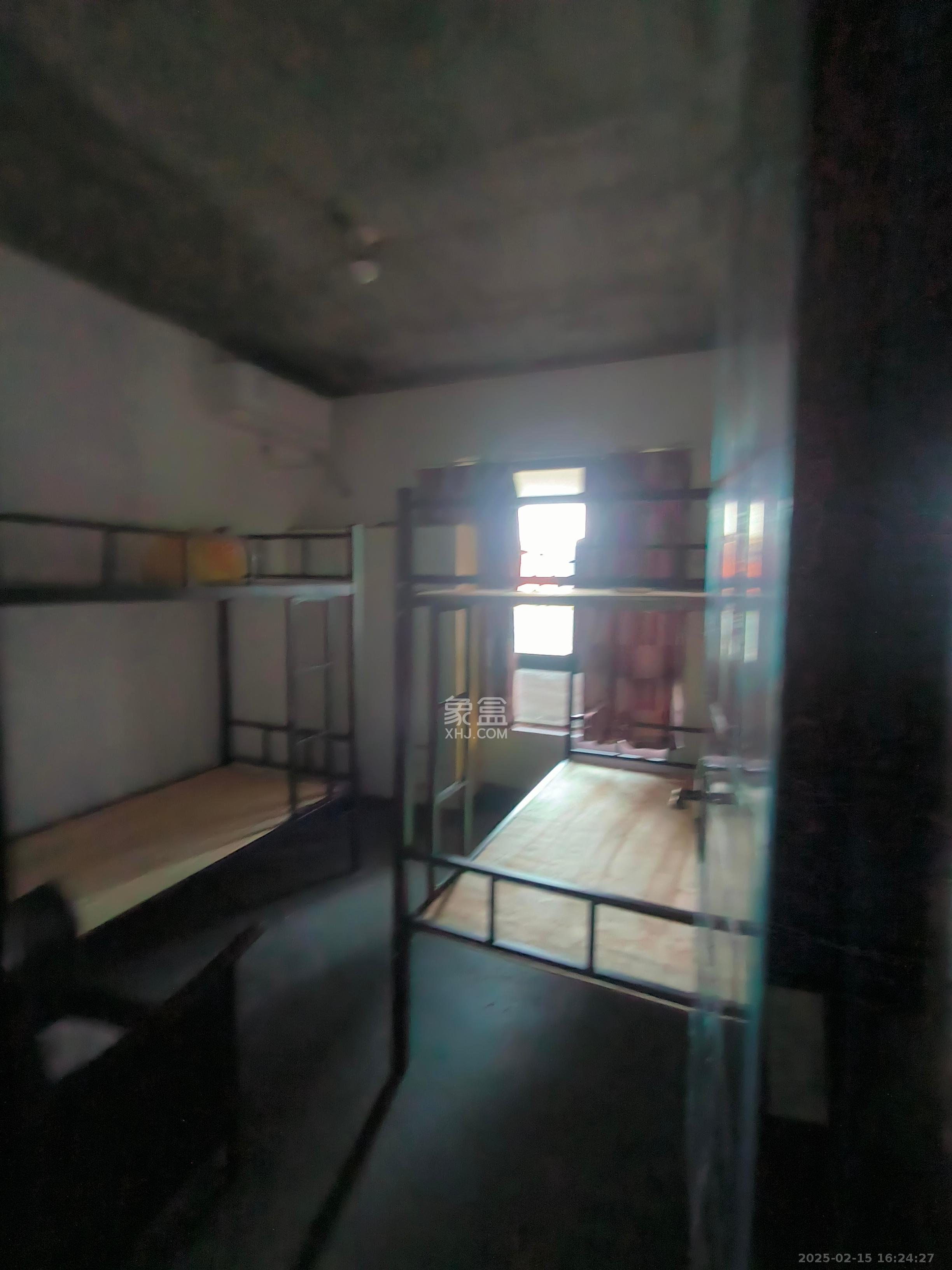 南山雍江汇(滨江国际新城) 4室2厅2卫 3000.0元/月 南山雍江汇(滨江国际新城) 4室2厅2卫 3000.0元/月室内图