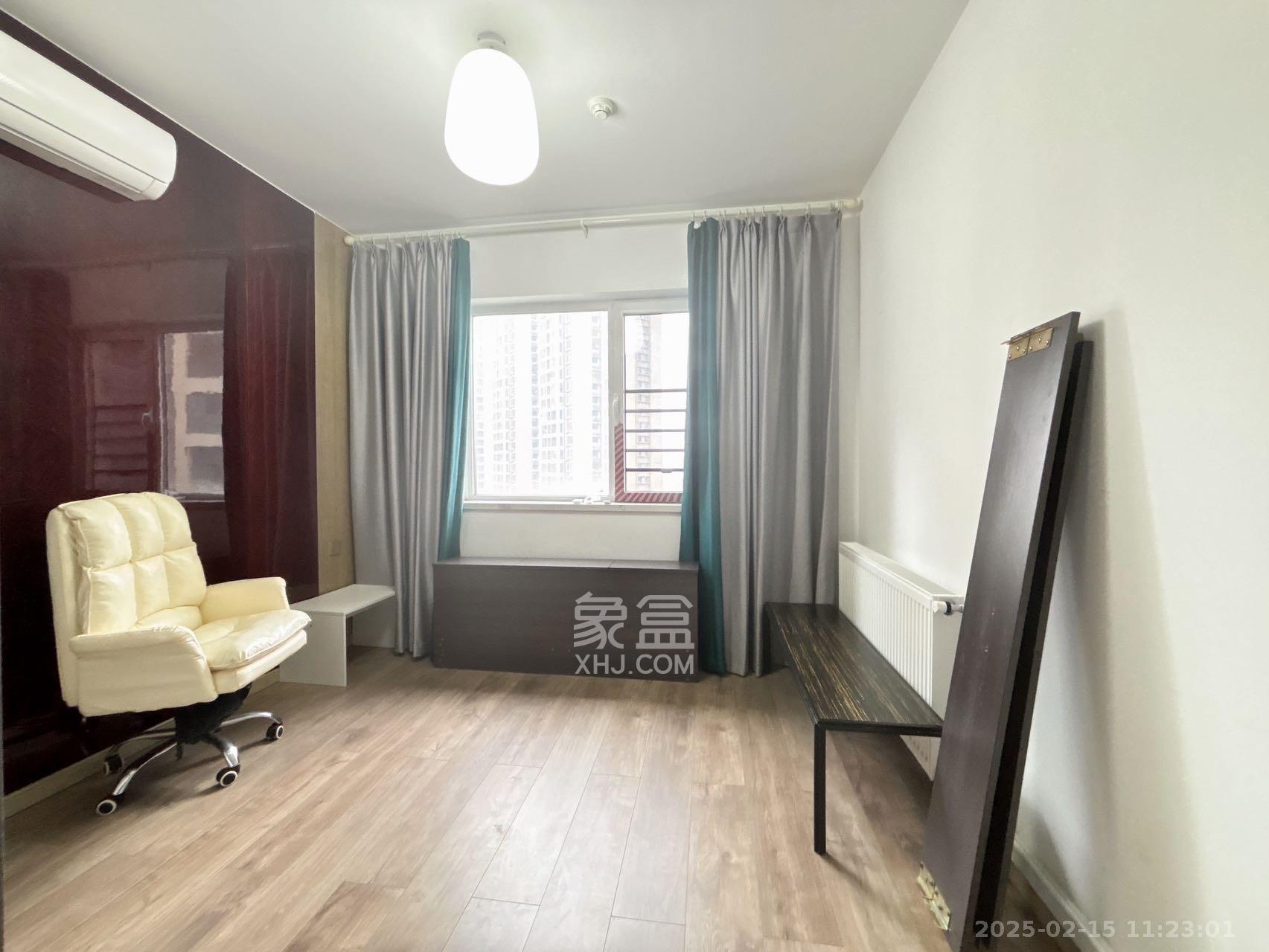 北辰三角洲C3区  5室2厅3卫    7200.0元/月 北辰三角洲C3区  5室2厅3卫    7200.0元/月室内图