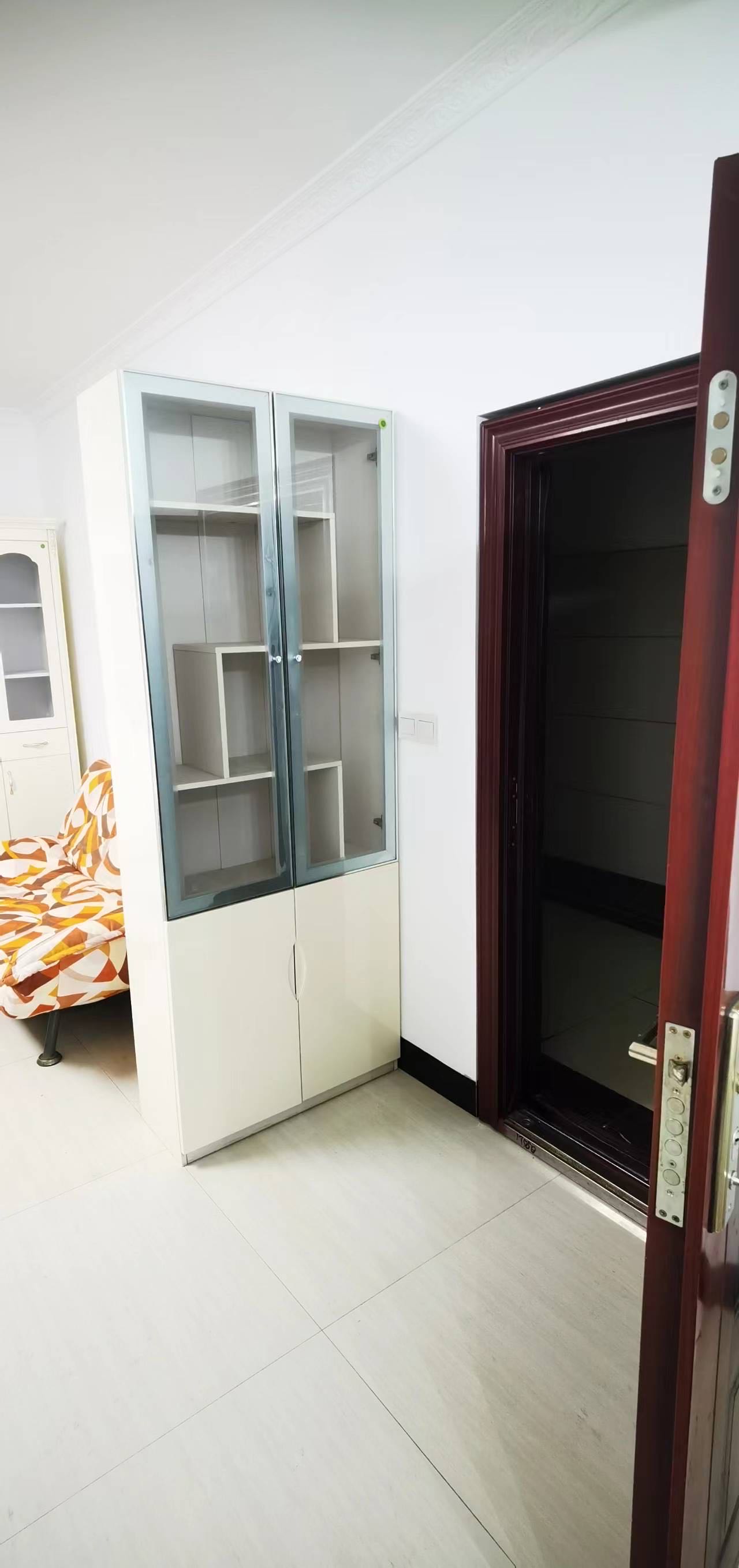 进步亚泰 2室2厅1卫 1400.0元/月 进步亚泰 2室2厅1卫 1400.0元/月室内图