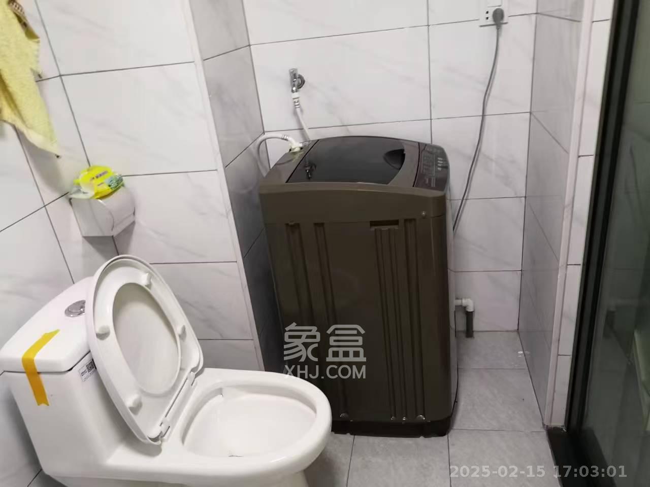 阿舍南2号(花之林大厦) 1室1厅1卫 1000.0元/月 阿舍南2号(花之林大厦) 1室1厅1卫 1000.0元/月室内图