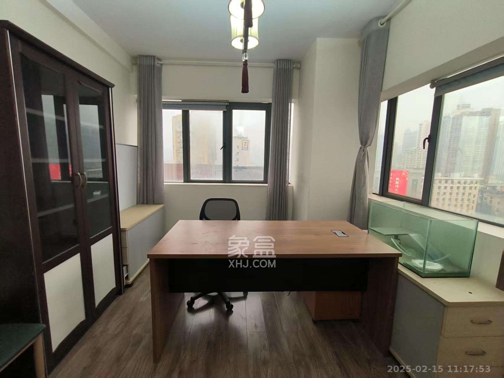 湘域中央 1室1厅1卫 3500.0元/月 湘域中央 1室1厅1卫 3500.0元/月室内图