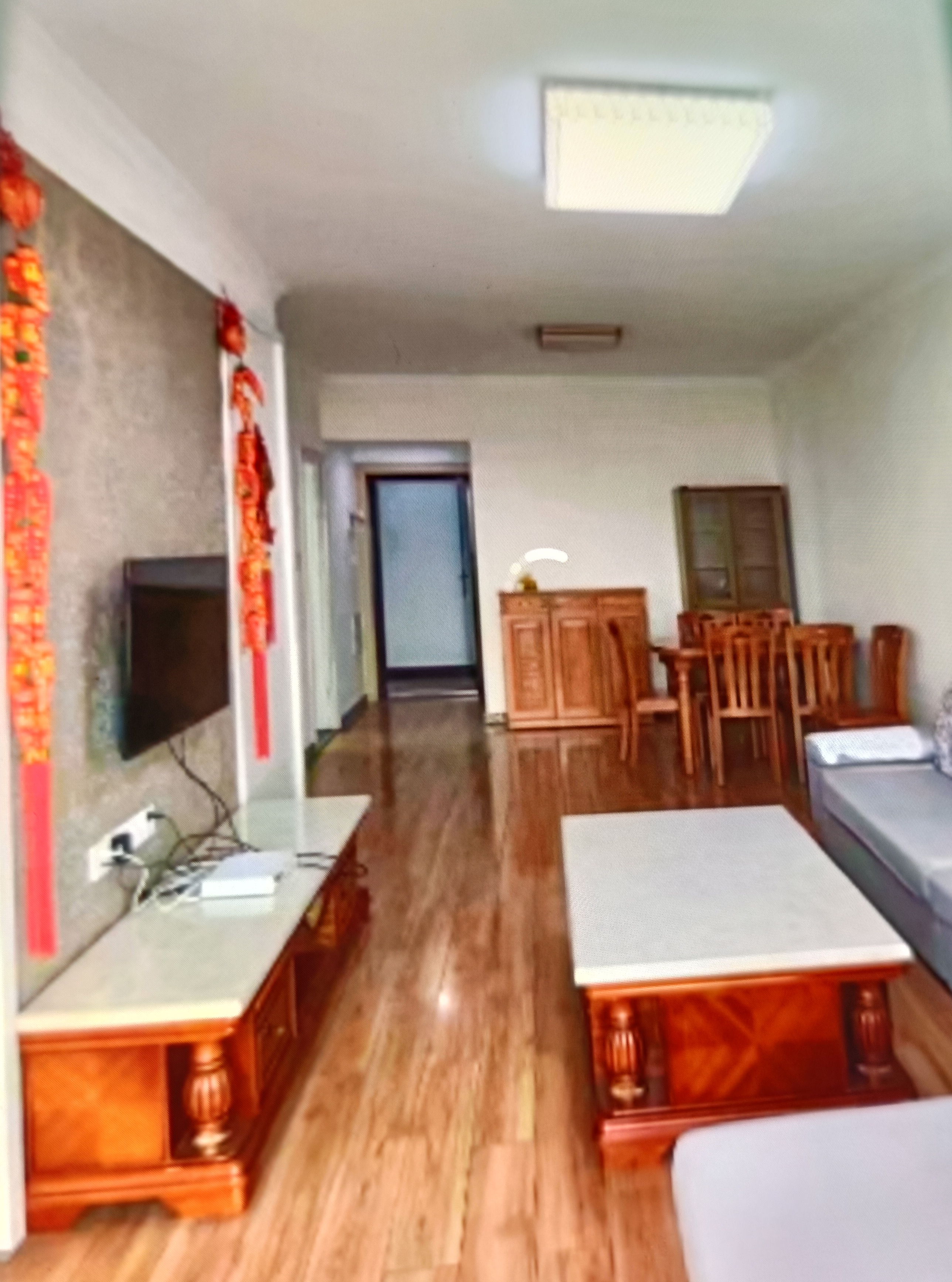 民俗文化广场 2室2厅1卫 1800.0元/月 民俗文化广场 2室2厅1卫 1800.0元/月室内图