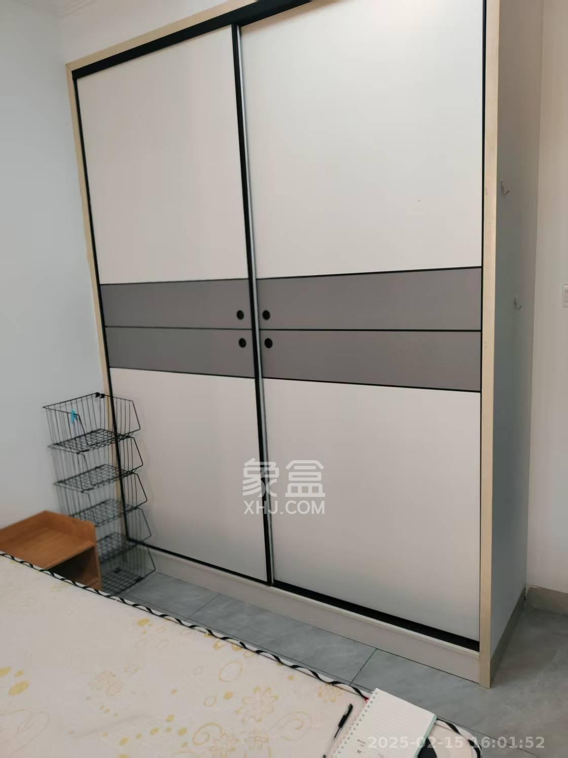 金南家园三期  1室1厅1卫   1400.00元/月室内图
