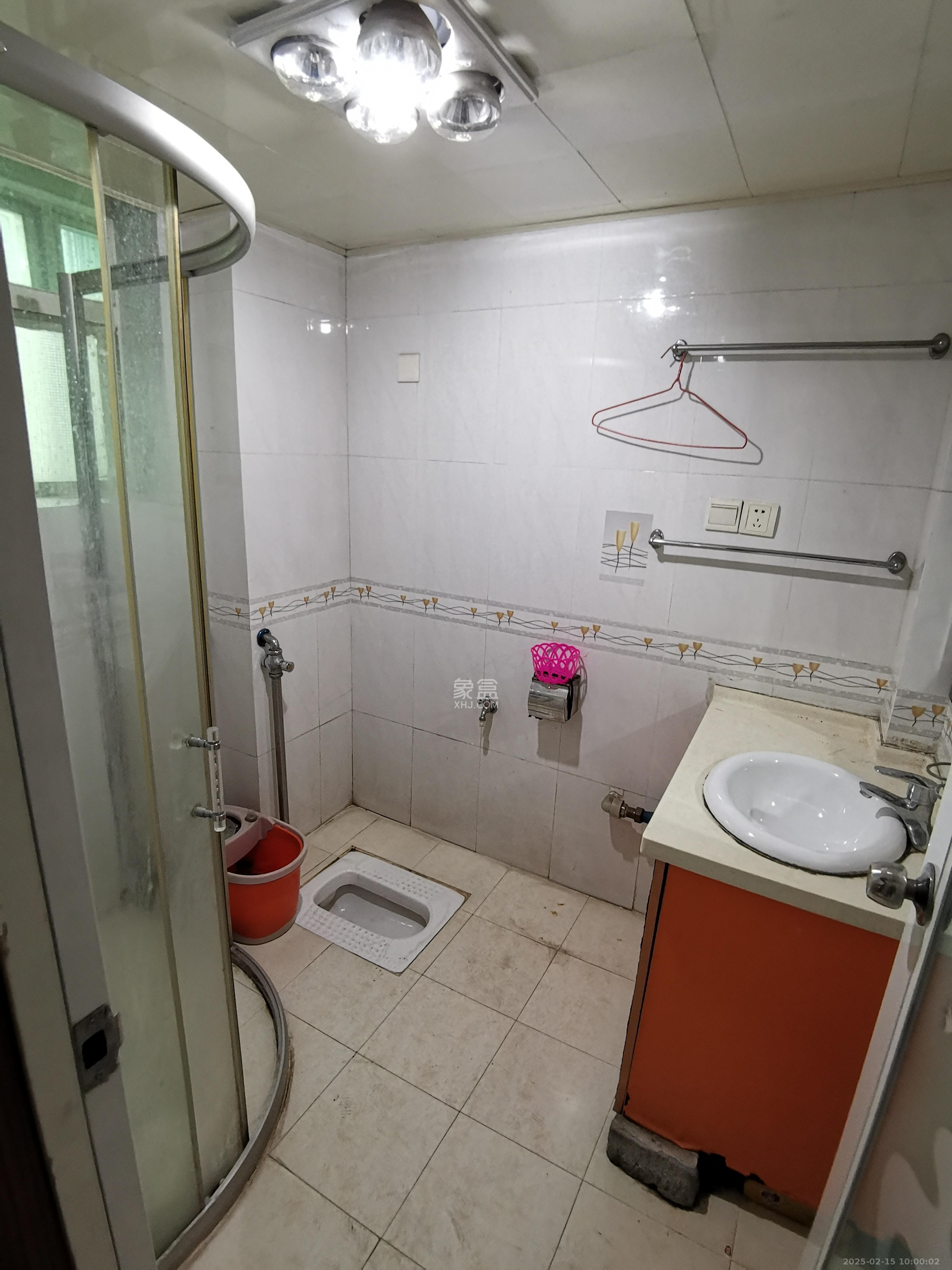 锦湘国际星城一期(锦美苑) 4室2厅2卫 2700.0元/月 锦湘国际星城一期(锦美苑) 4室2厅2卫 2700.0元/月室内图