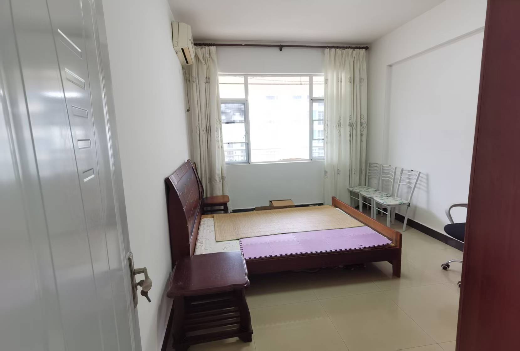 伊甸家园  3室2厅2卫    3200.0元/月室内图