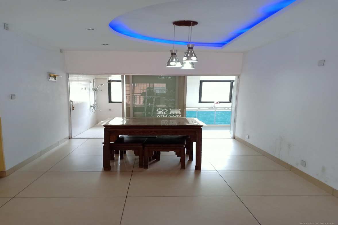 湘湾A区 2室2厅1卫 1200.0元/月 湘湾A区 2室2厅1卫 1200.0元/月室内图