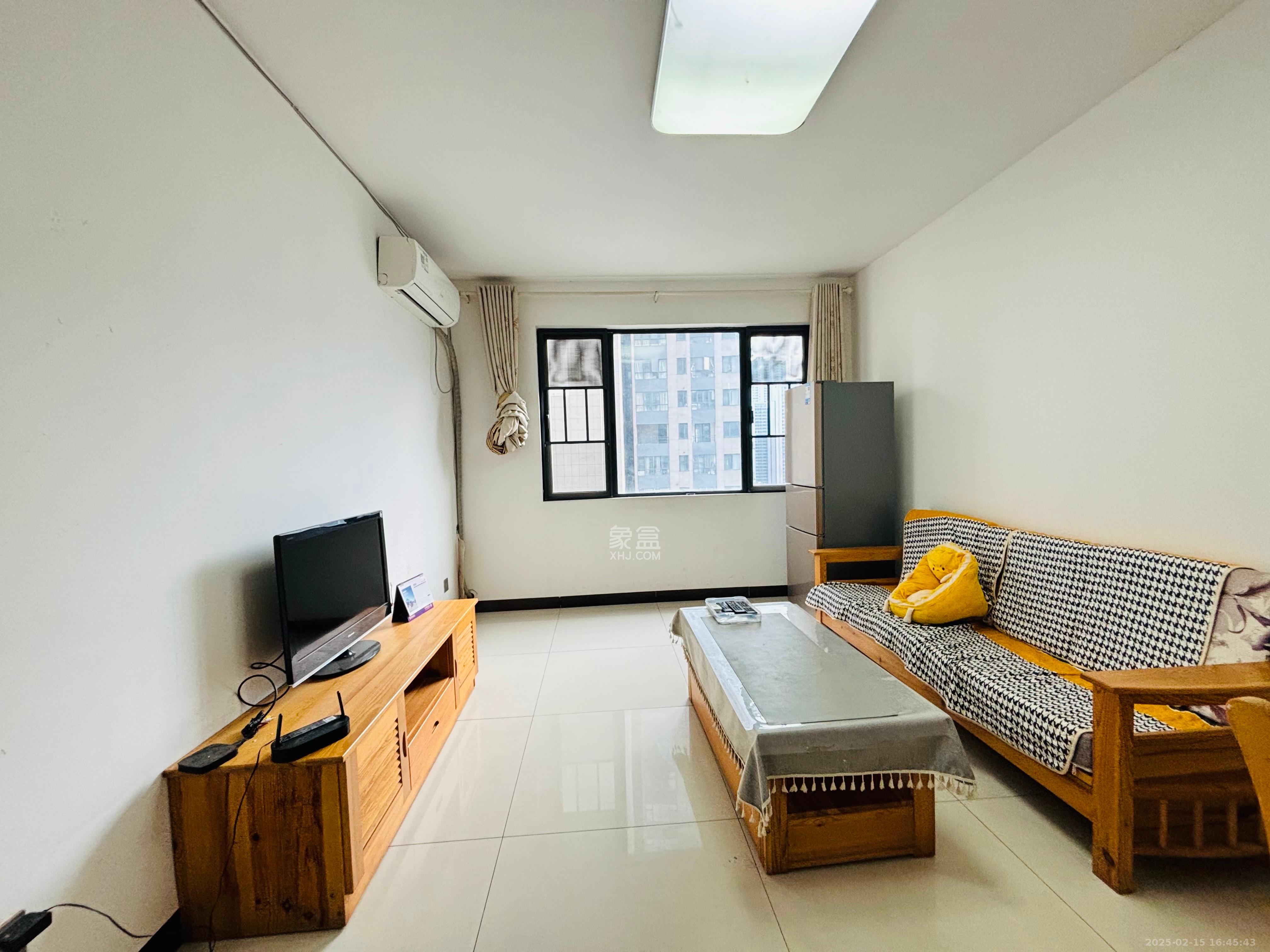 中国铁建梅溪青秀一期  2室2厅1卫    2000.0元/月 中国铁建梅溪青秀一期  2室2厅1卫    2000.0元/月室内图1