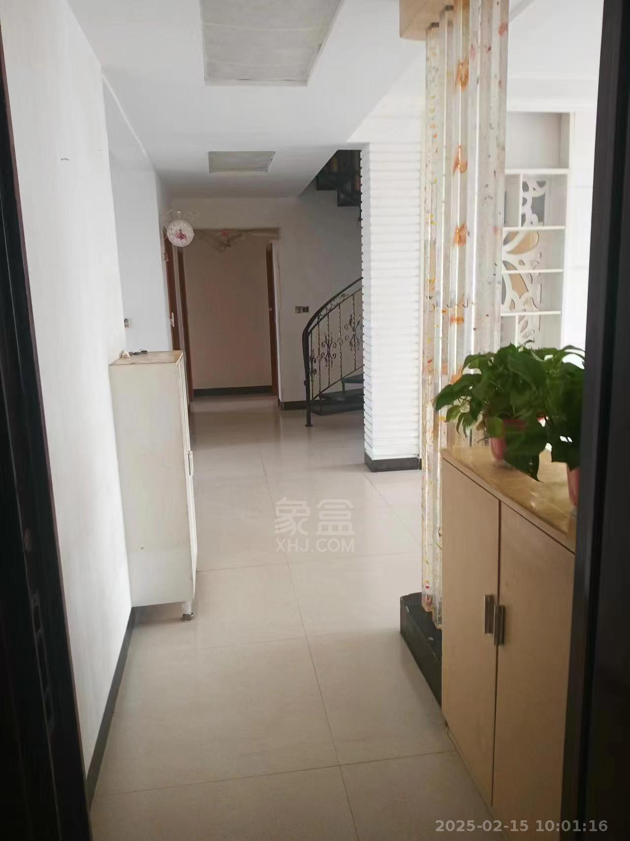 佳诚时代广场 3室2厅2卫 1500.0元/月 佳诚时代广场 3室2厅2卫 1500.0元/月室内图