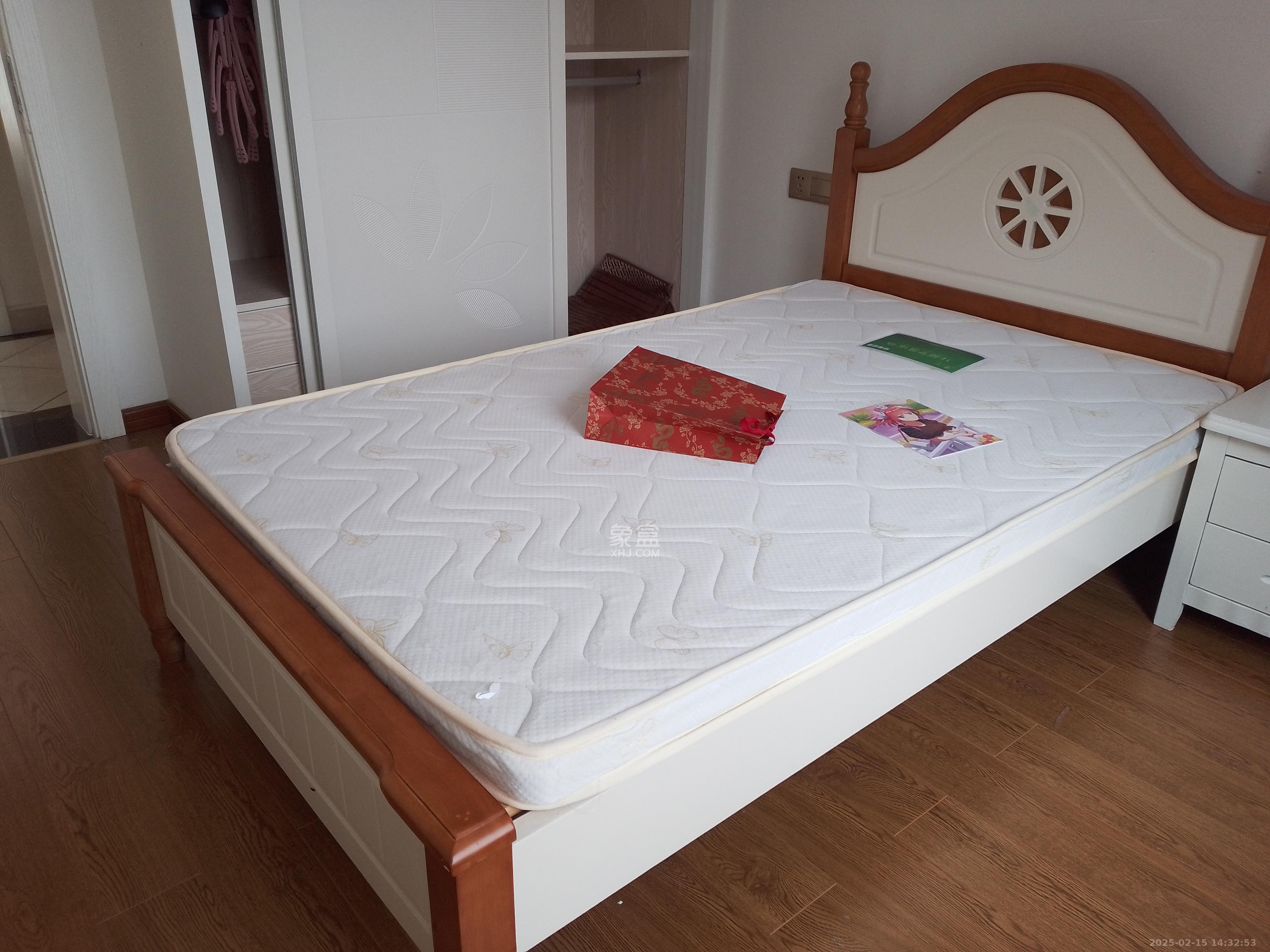 北辰三角洲E3区 3室2厅2卫 4000.0元/月 北辰三角洲E3区 3室2厅2卫 4000.0元/月室内图