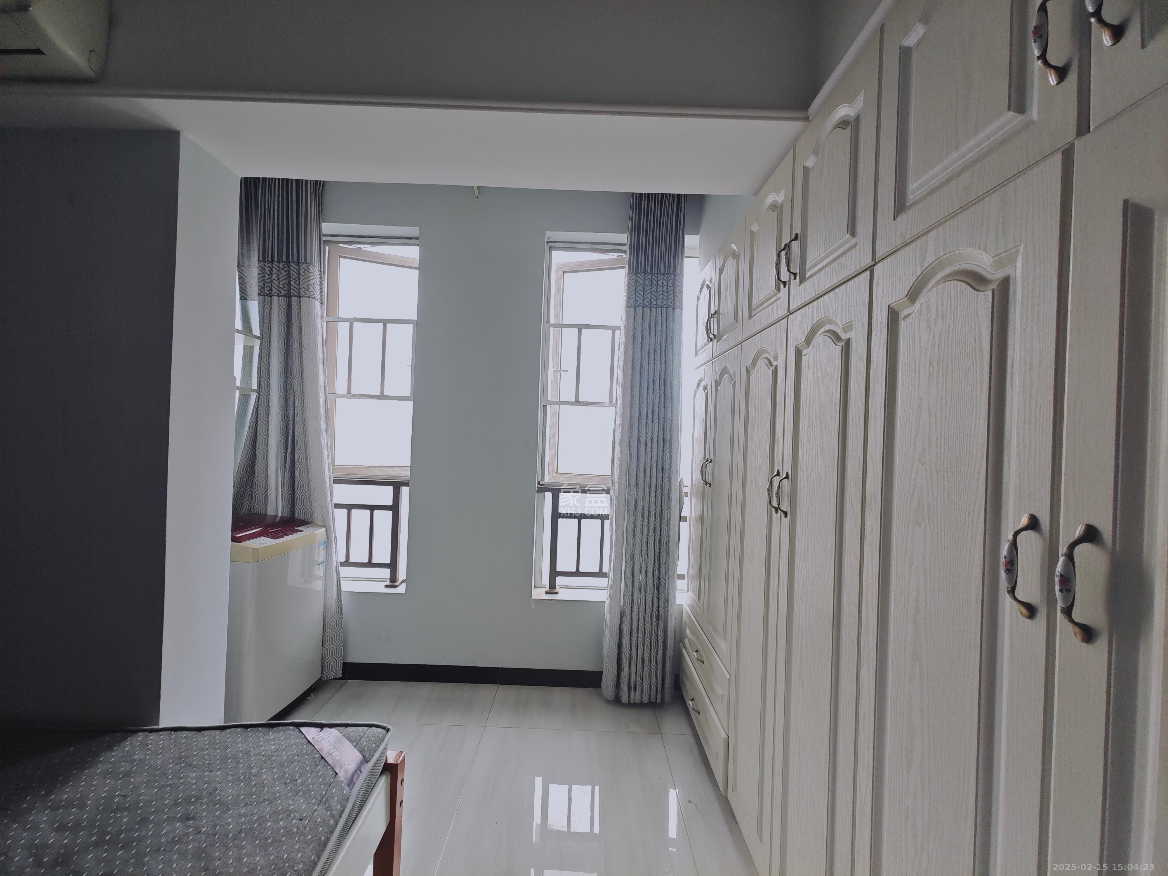 MOMA当代广场  1室1厅1卫    1200.0元/月室内图