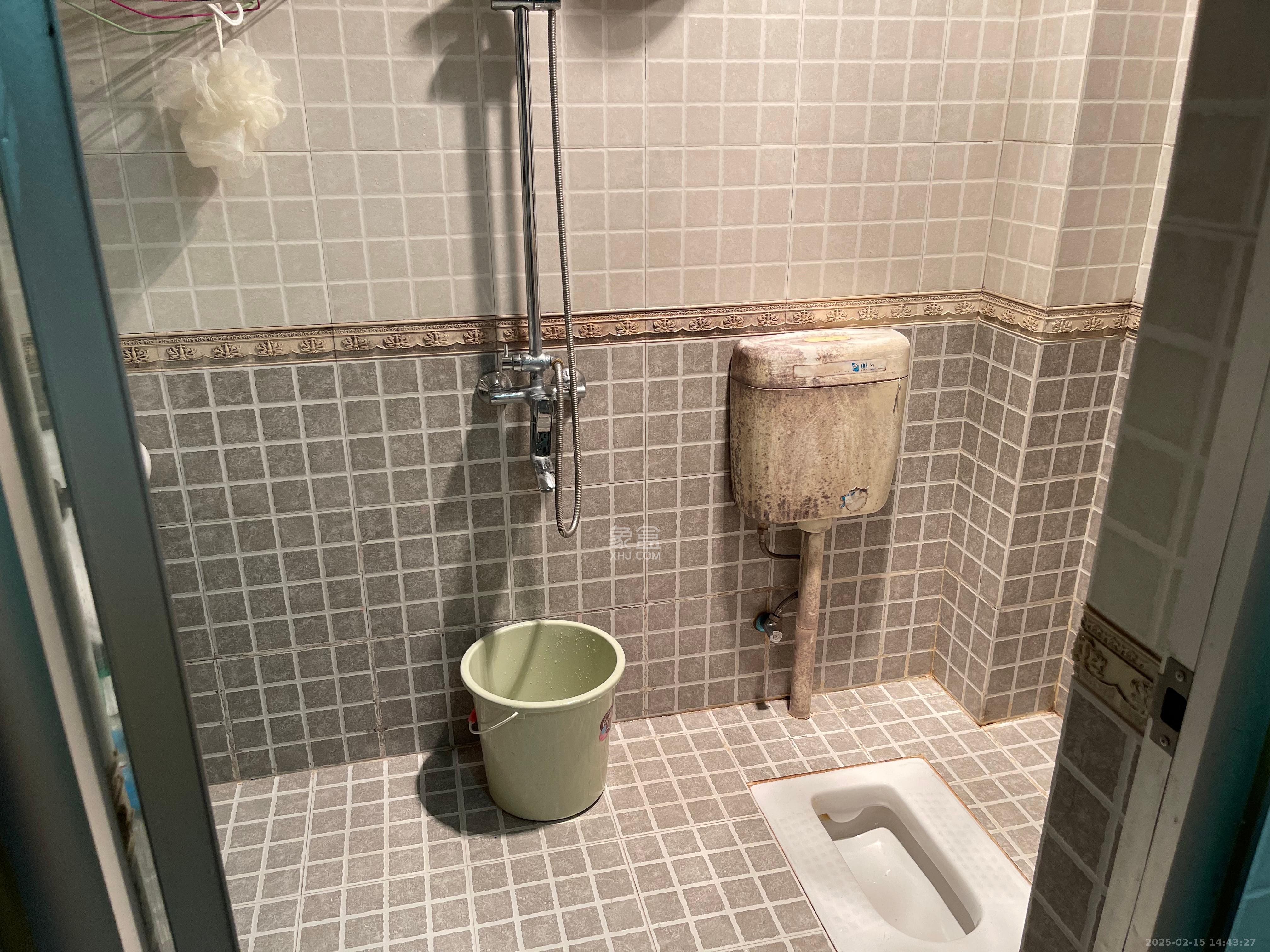 恒盛世家  3室1厅2卫    2200.0元/月 恒盛世家  3室1厅2卫    2200.0元/月室内图