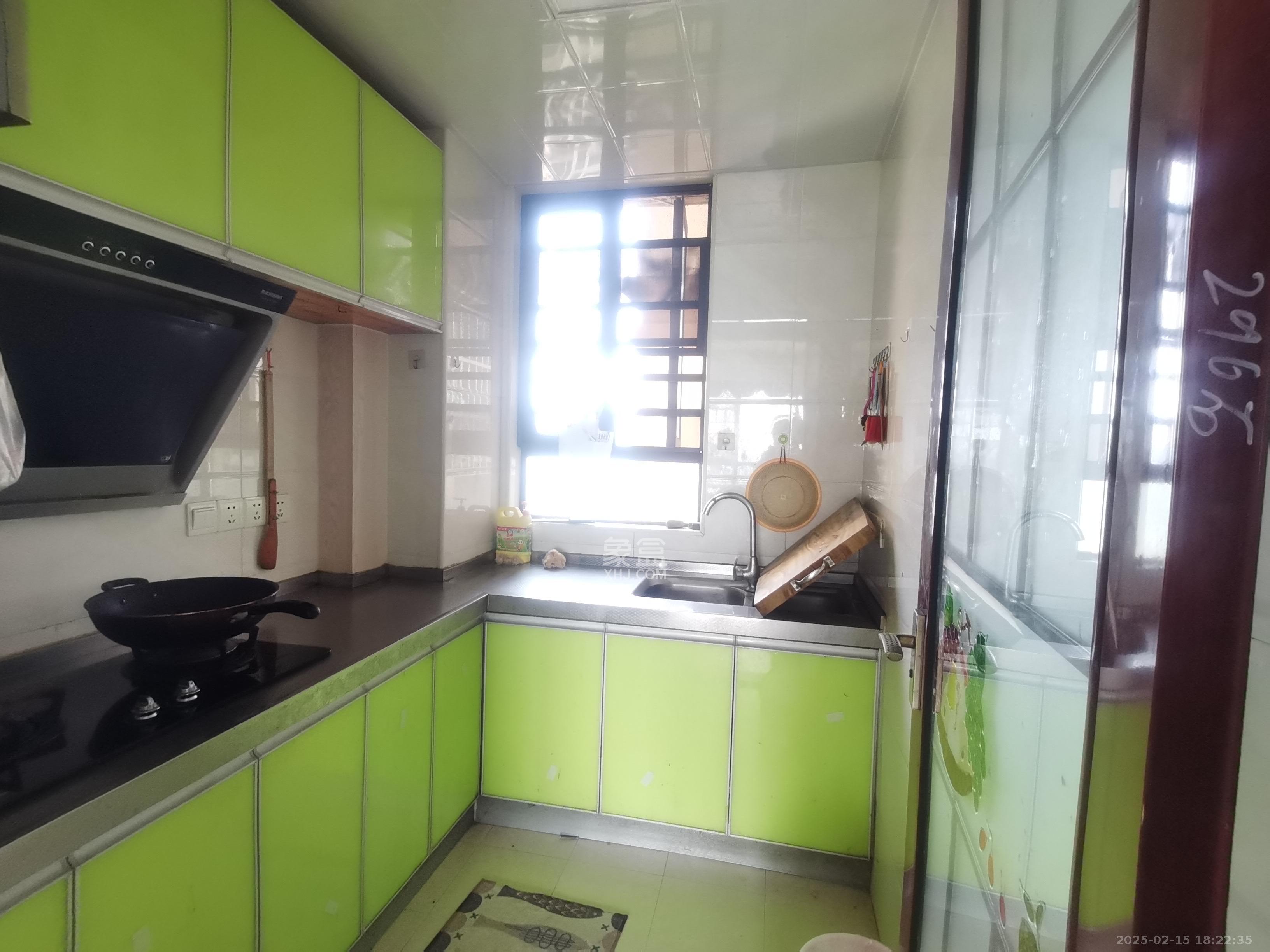 佳兆业水岸新都 3室2厅1卫 1500.0元/月 佳兆业水岸新都 3室2厅1卫 1500.0元/月室内图