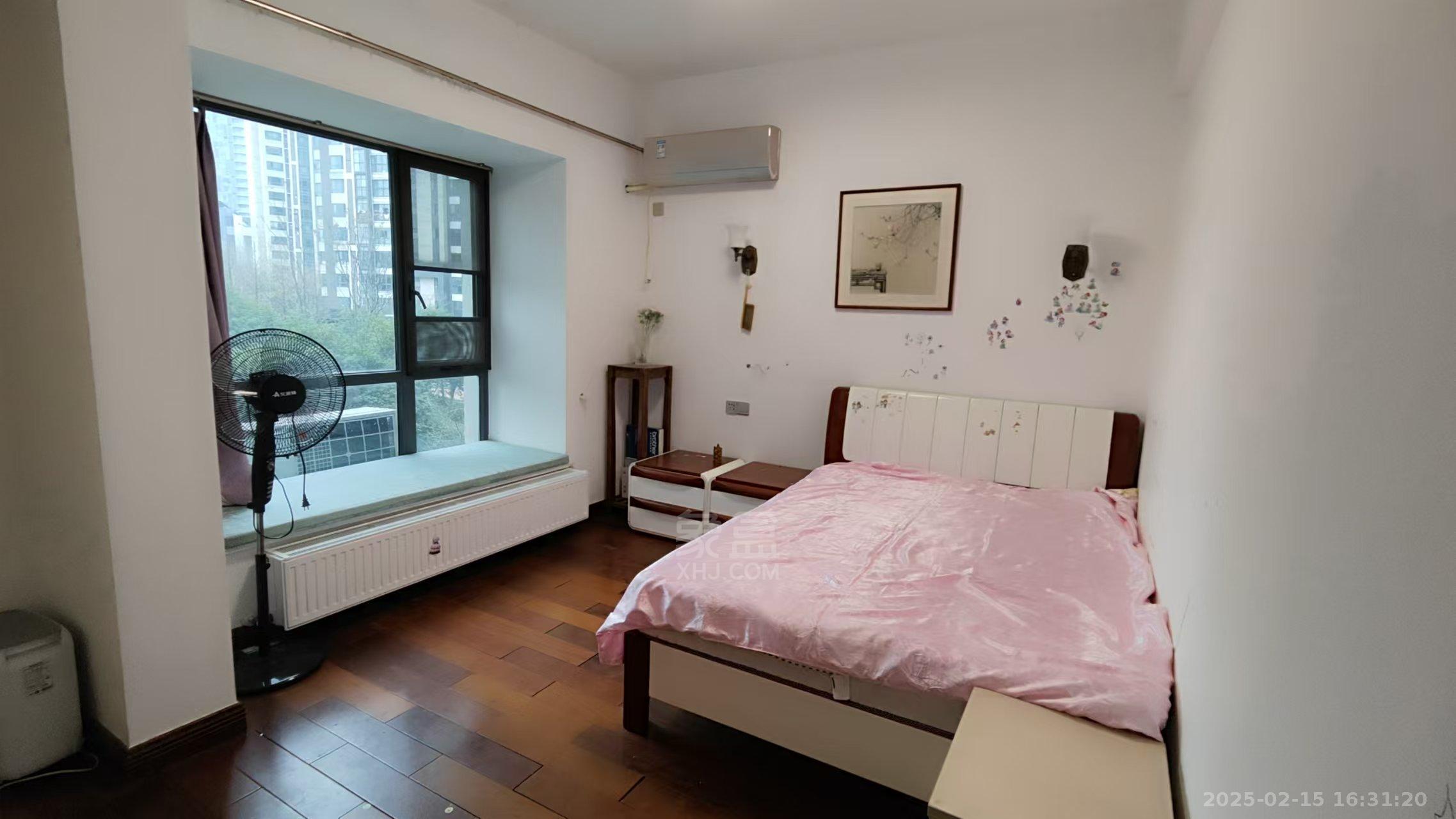 美的城一期 4室2厅2卫 2600.0元/月 美的城一期 4室2厅2卫 2600.0元/月室内图