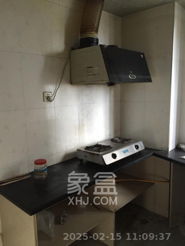 西城龙庭  4室2厅2卫    3000.0元/月 西城龙庭  4室2厅2卫    3000.0元/月室内图