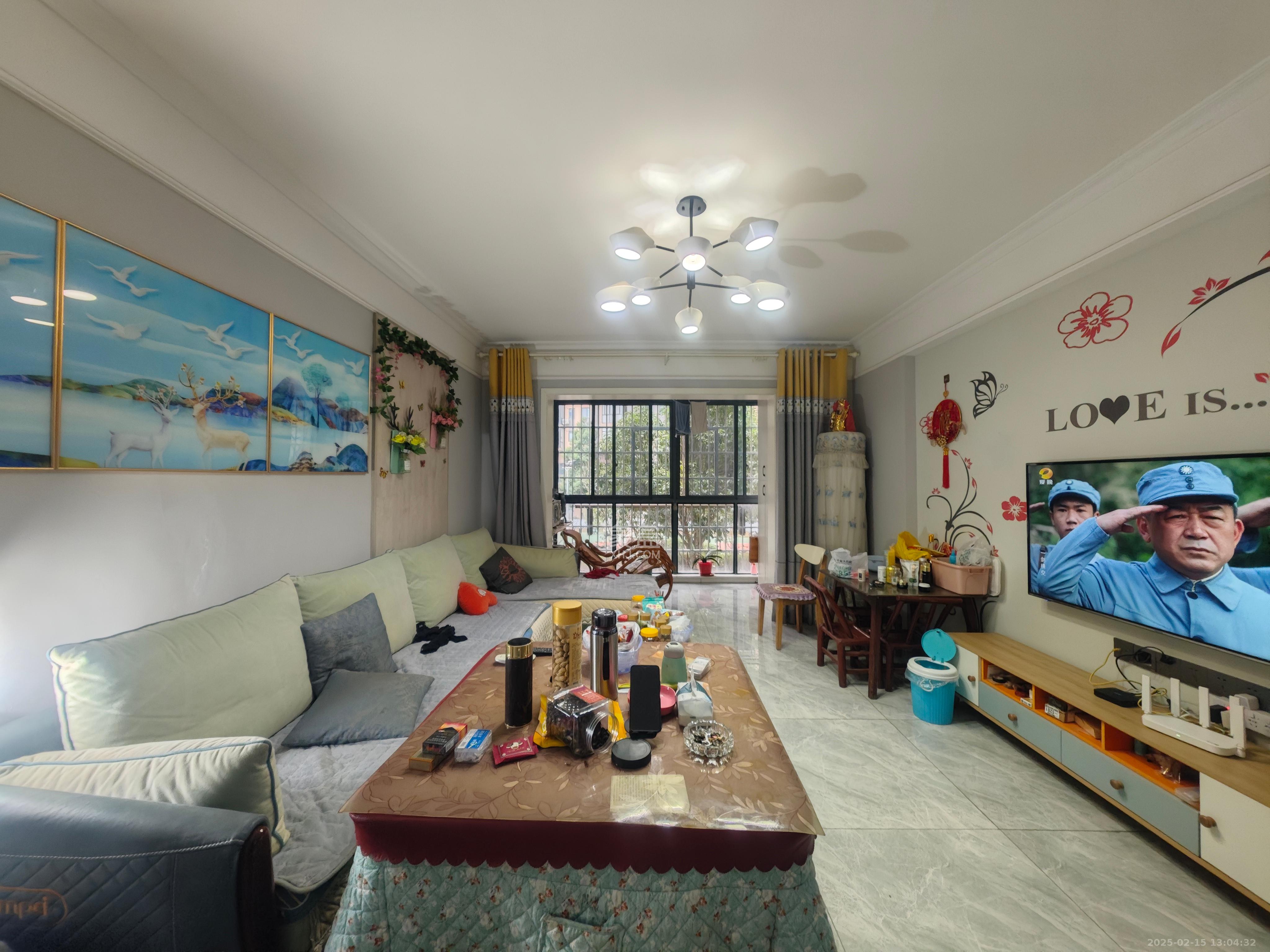 朝正美苑 3室2厅2卫 2600.0元/月 朝正美苑 3室2厅2卫 2600.0元/月室内图