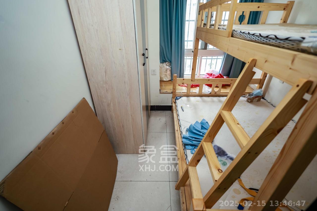 天麓尚层 1室0厅0卫 2200.0元/月 天麓尚层 1室0厅0卫 2200.0元/月室内图