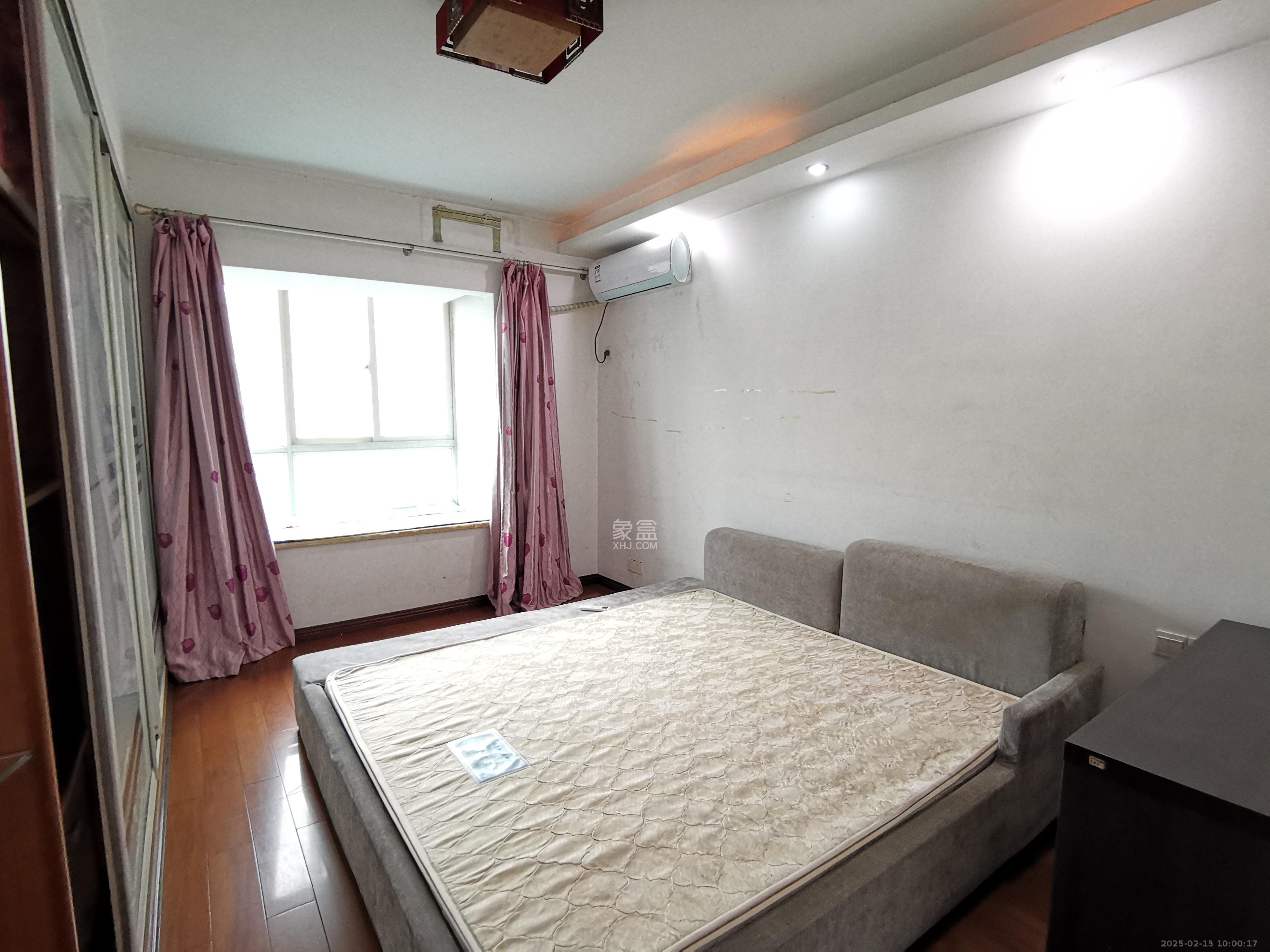 锦湘国际星城一期(锦美苑) 4室2厅2卫 2700.0元/月 锦湘国际星城一期(锦美苑) 4室2厅2卫 2700.0元/月室内图