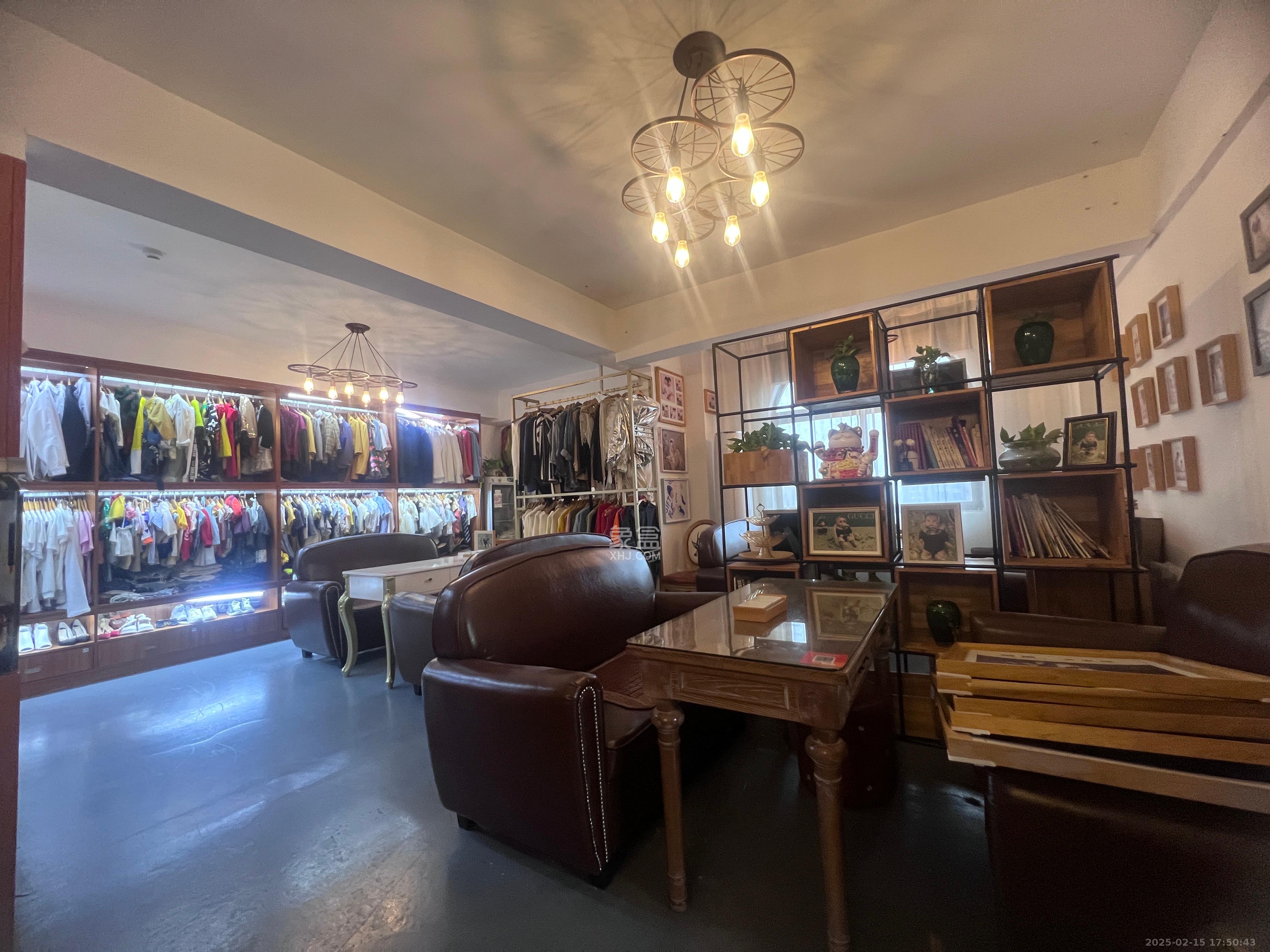 阳光锦城  1室1厅1卫    1400.0元/月室内图