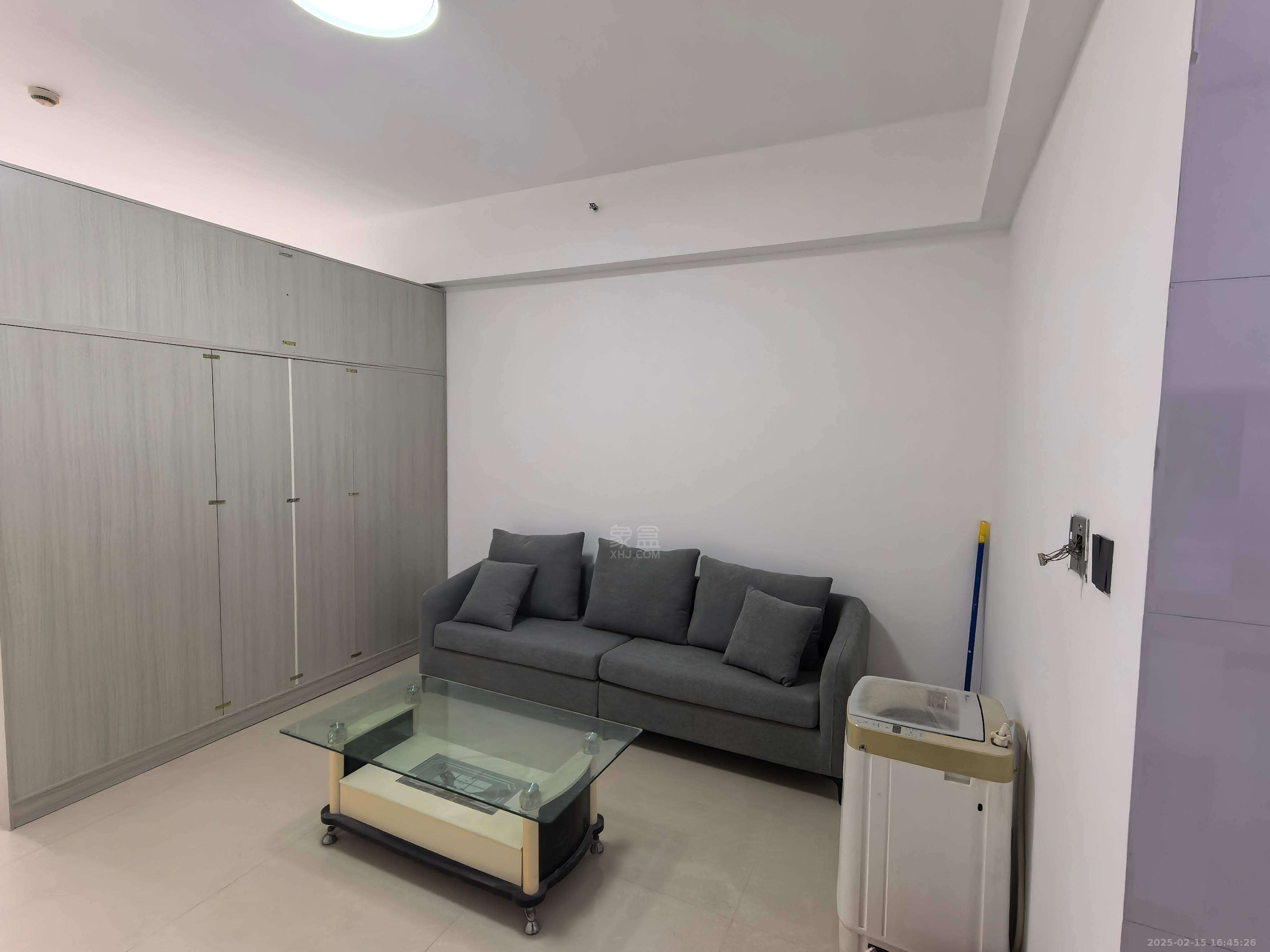 时尚新天地(平和堂) 1室1厅1卫 1000.0元/月 时尚新天地(平和堂) 1室1厅1卫 1000.0元/月室内图