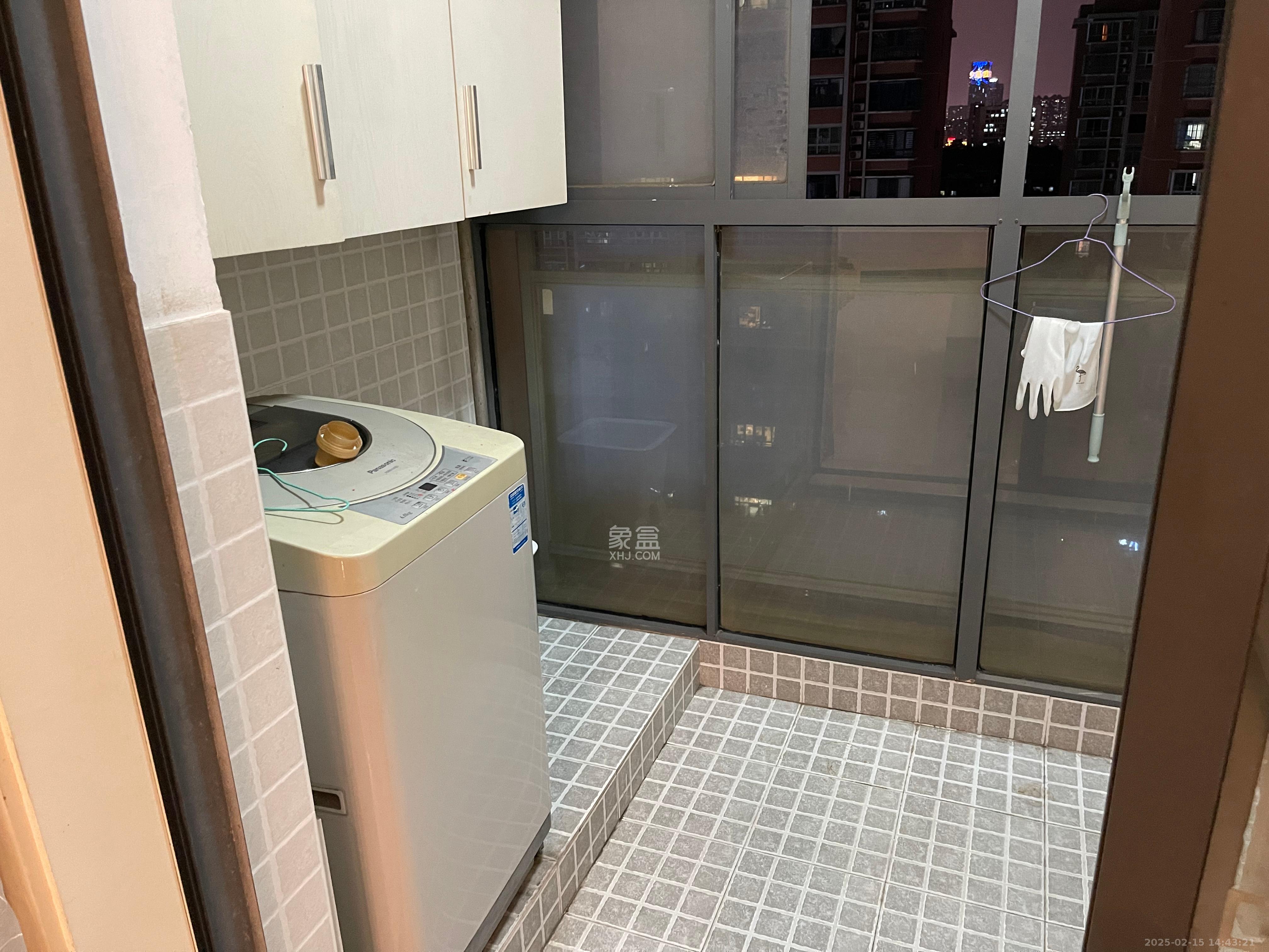 恒盛世家  3室1厅2卫    2200.0元/月 恒盛世家  3室1厅2卫    2200.0元/月室内图