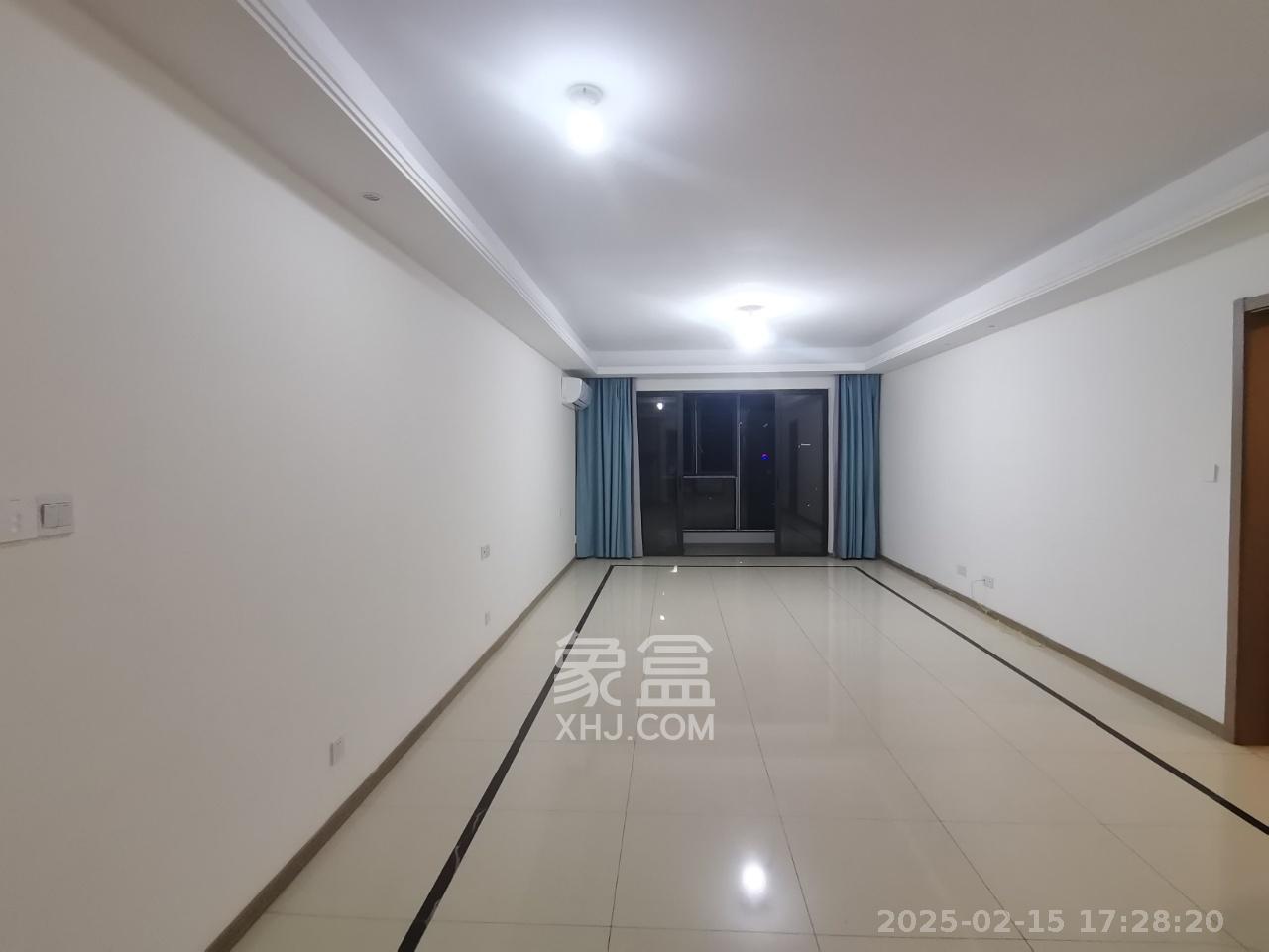 长沙高铁吾悦广场 3室2厅2卫 3300.0元/月 长沙高铁吾悦广场 3室2厅2卫 3300.0元/月室内图