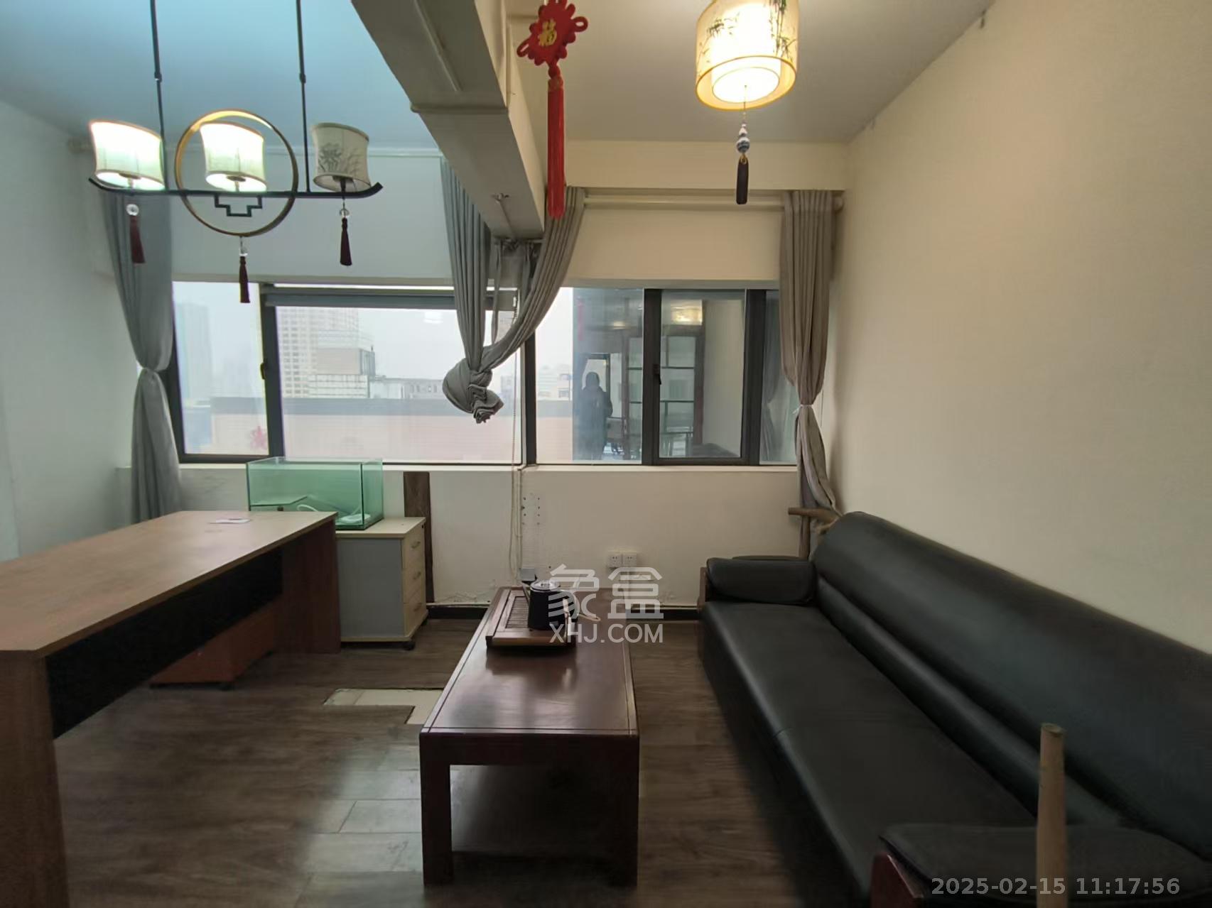 湘域中央  1室1厅1卫    3500.0元/月室内图