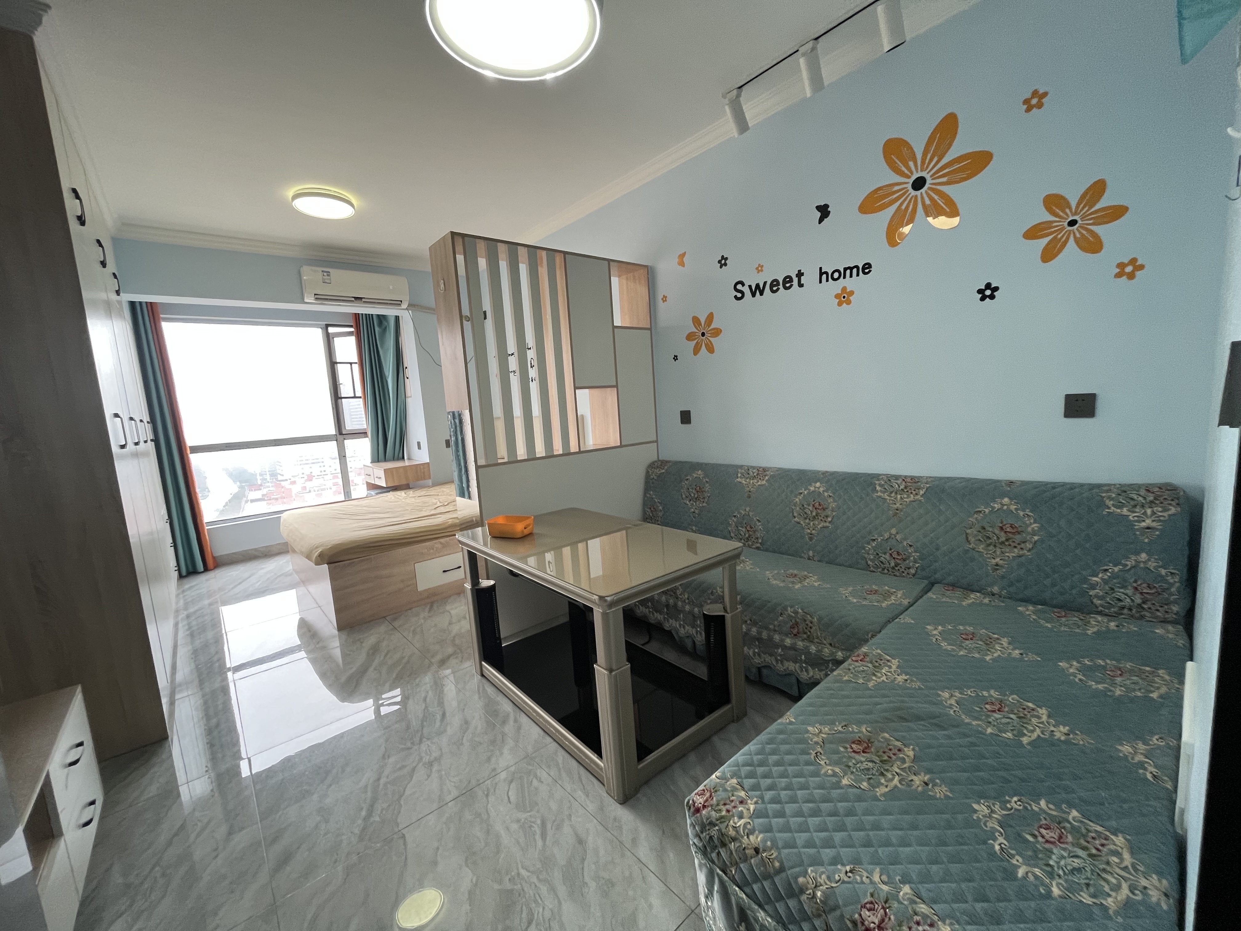 鸿浩达吉星广场(秀石街) 1室1厅1卫 1000.0元/月 鸿浩达吉星广场(秀石街) 1室1厅1卫 1000.0元/月室内图