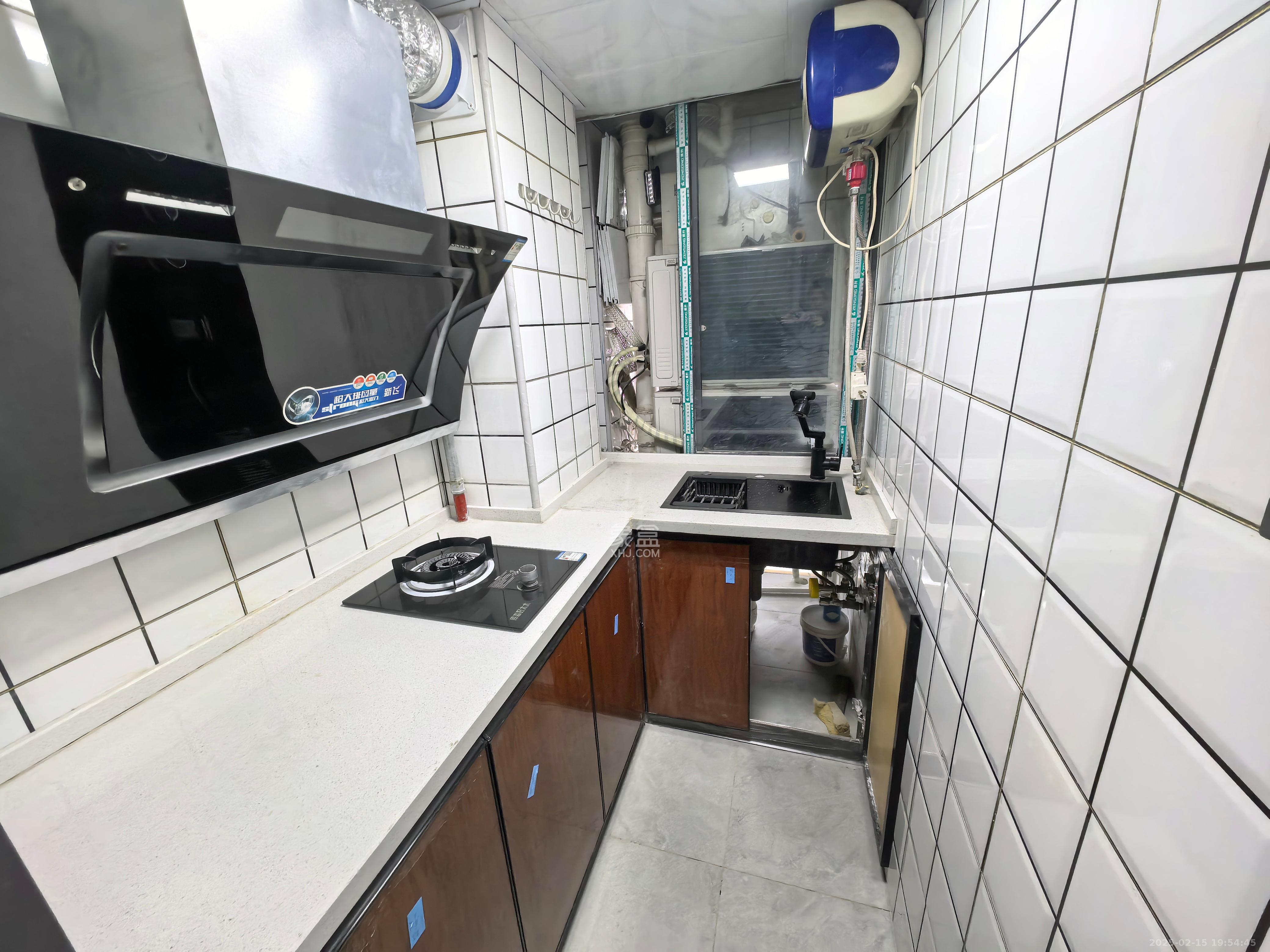 九玺铭城(九玺华府) 1室1厅1卫 2200.0元/月 九玺铭城(九玺华府) 1室1厅1卫 2200.0元/月室内图