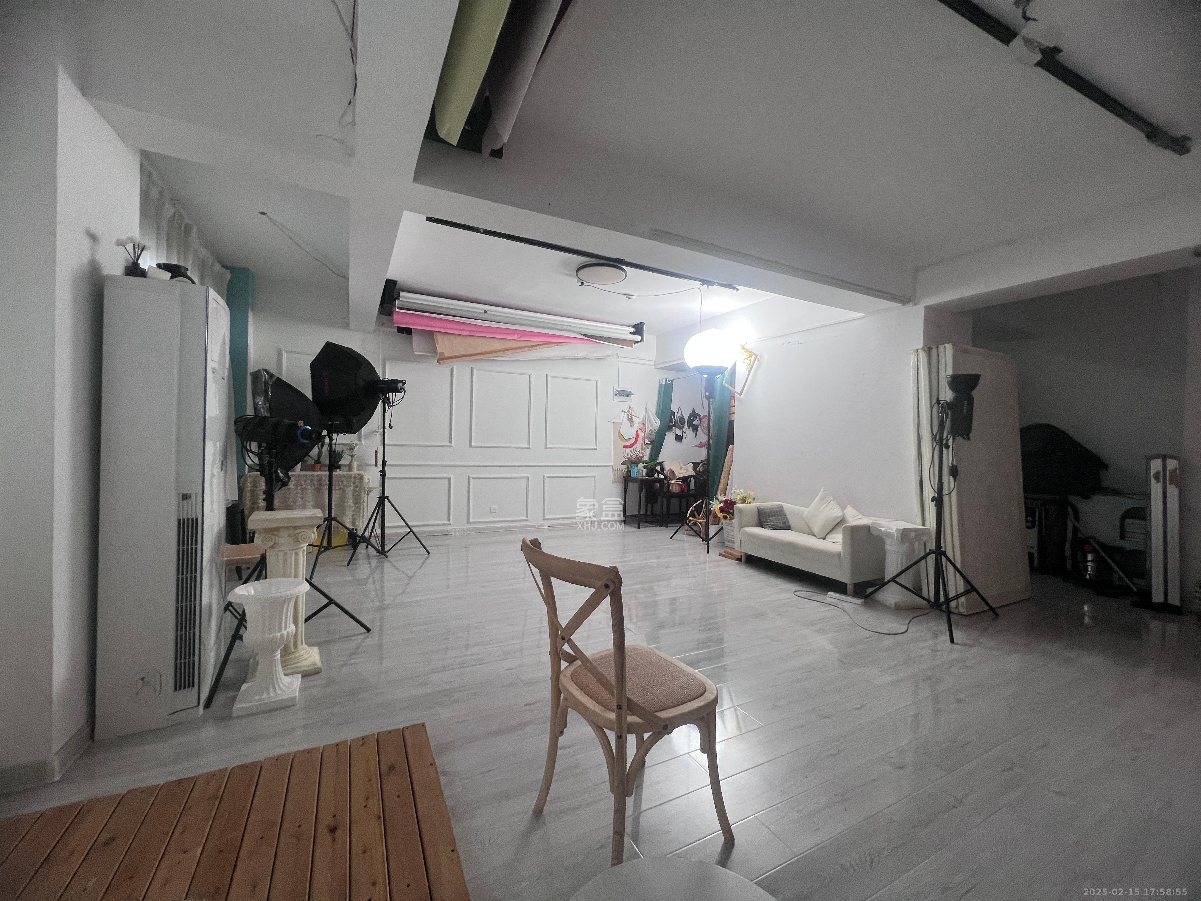 阳光锦城 1室1厅1卫 1400.0元/月 阳光锦城 1室1厅1卫 1400.0元/月室内图