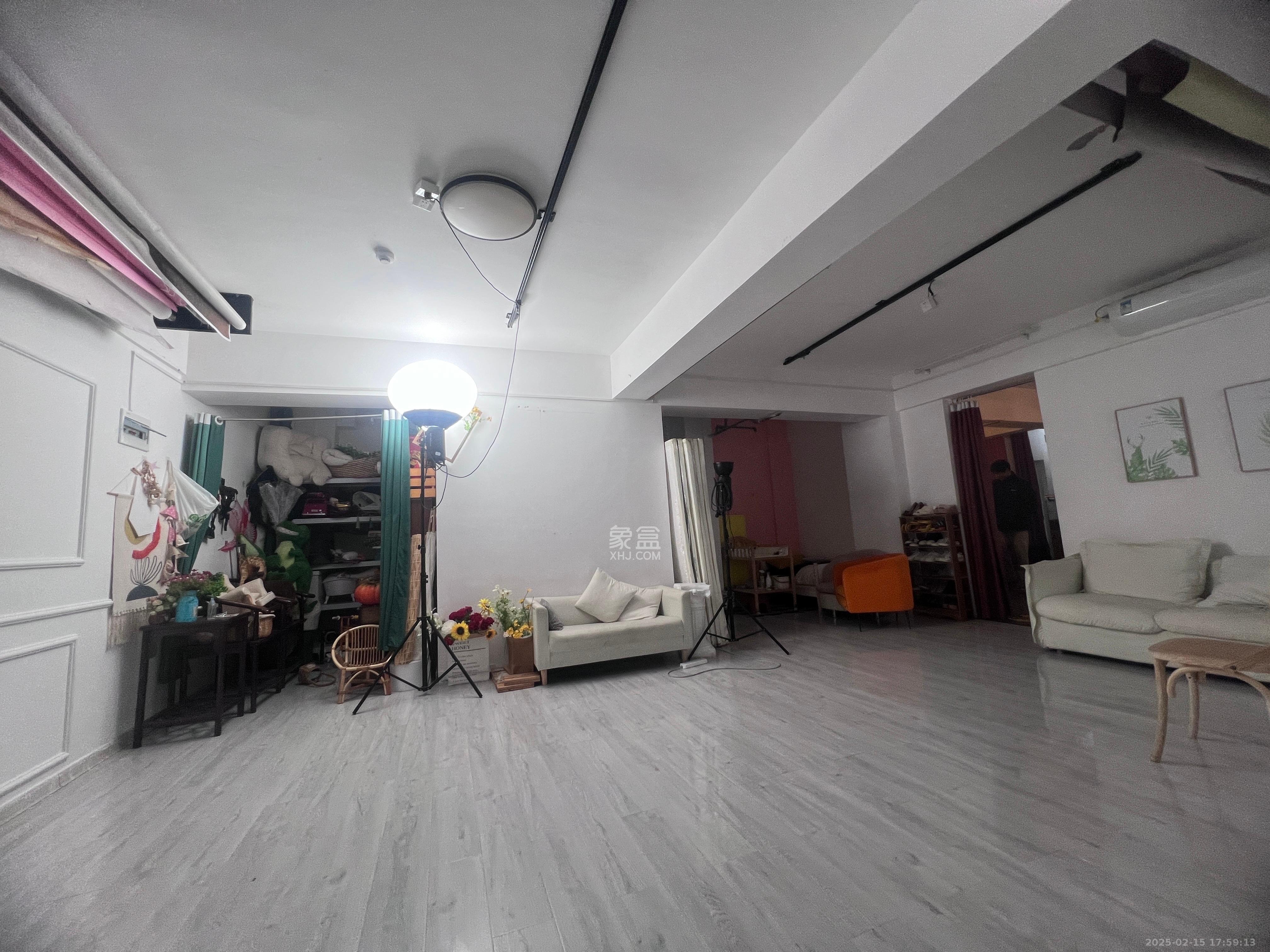 阳光锦城 1室1厅1卫 1400.0元/月 阳光锦城 1室1厅1卫 1400.0元/月室内图