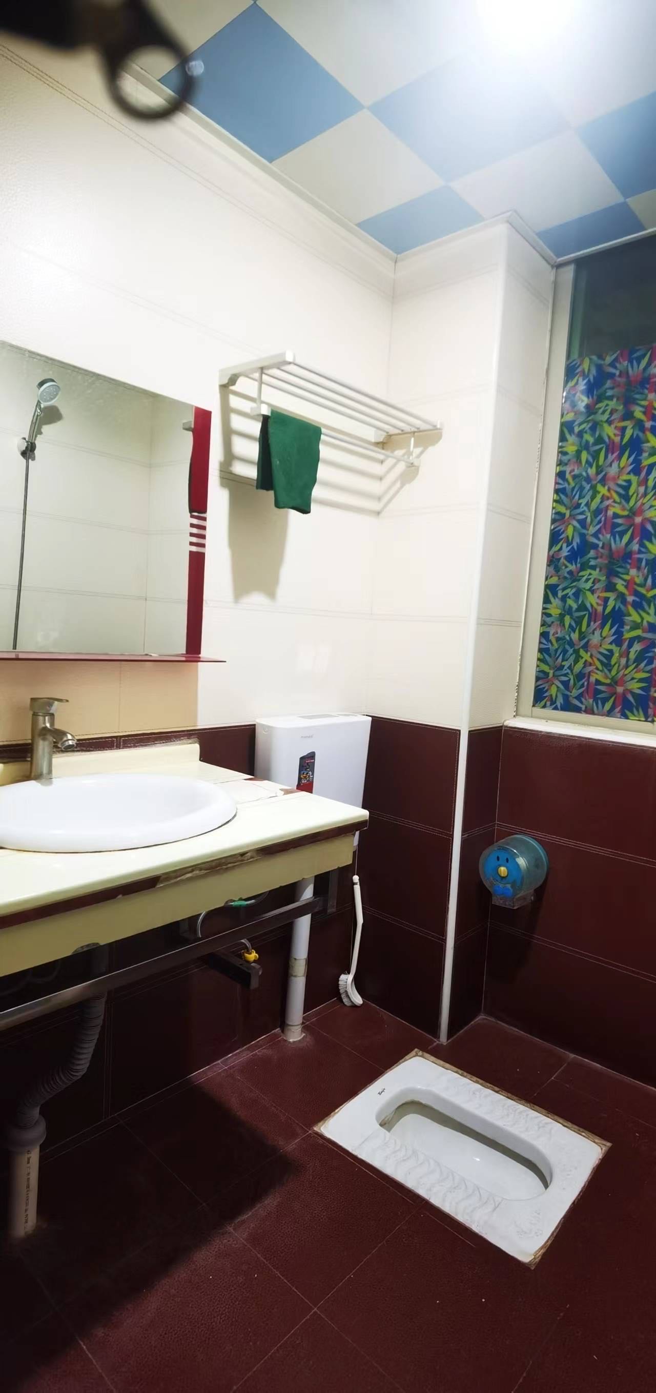 进步亚泰 2室2厅1卫 1400.0元/月 进步亚泰 2室2厅1卫 1400.0元/月室内图