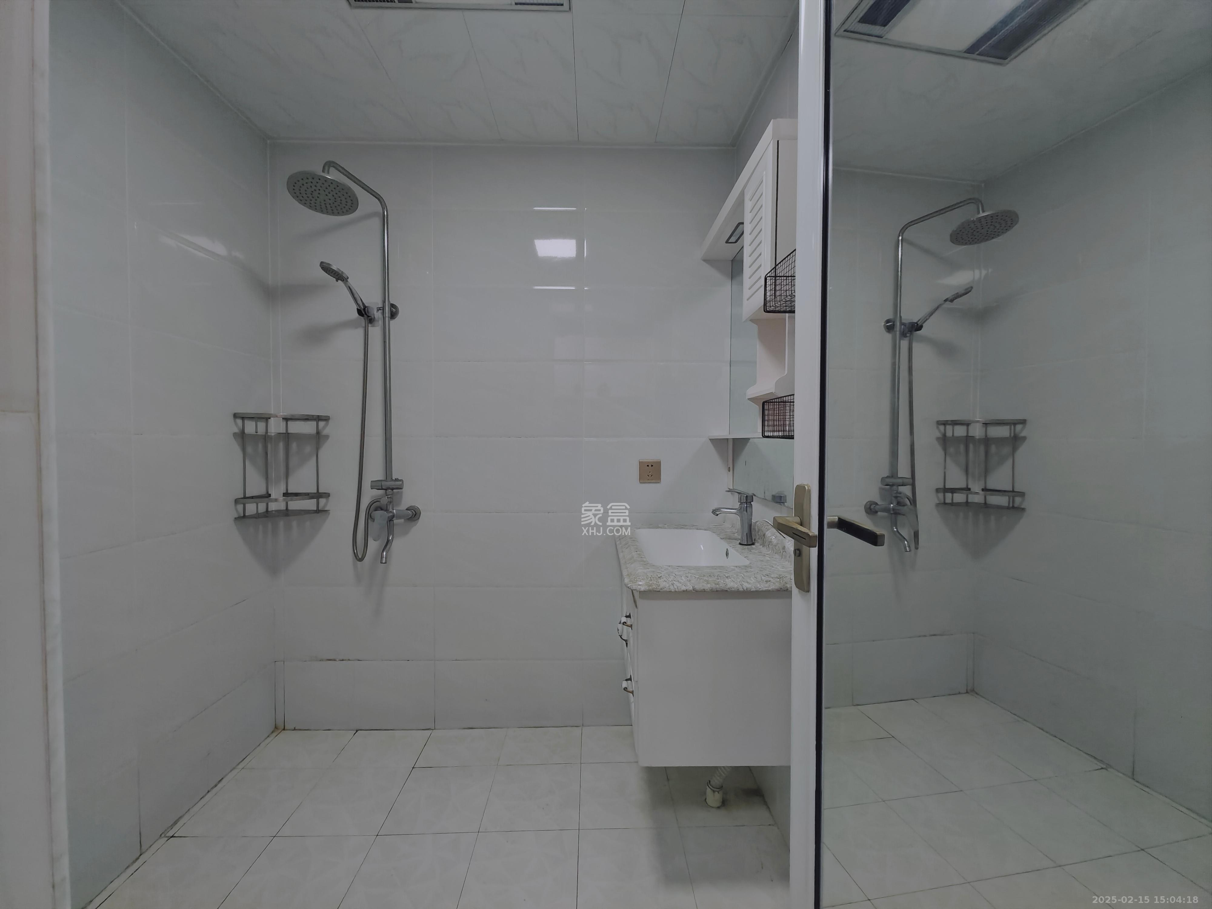 MOMA当代广场  1室1厅1卫    1200.0元/月室内图