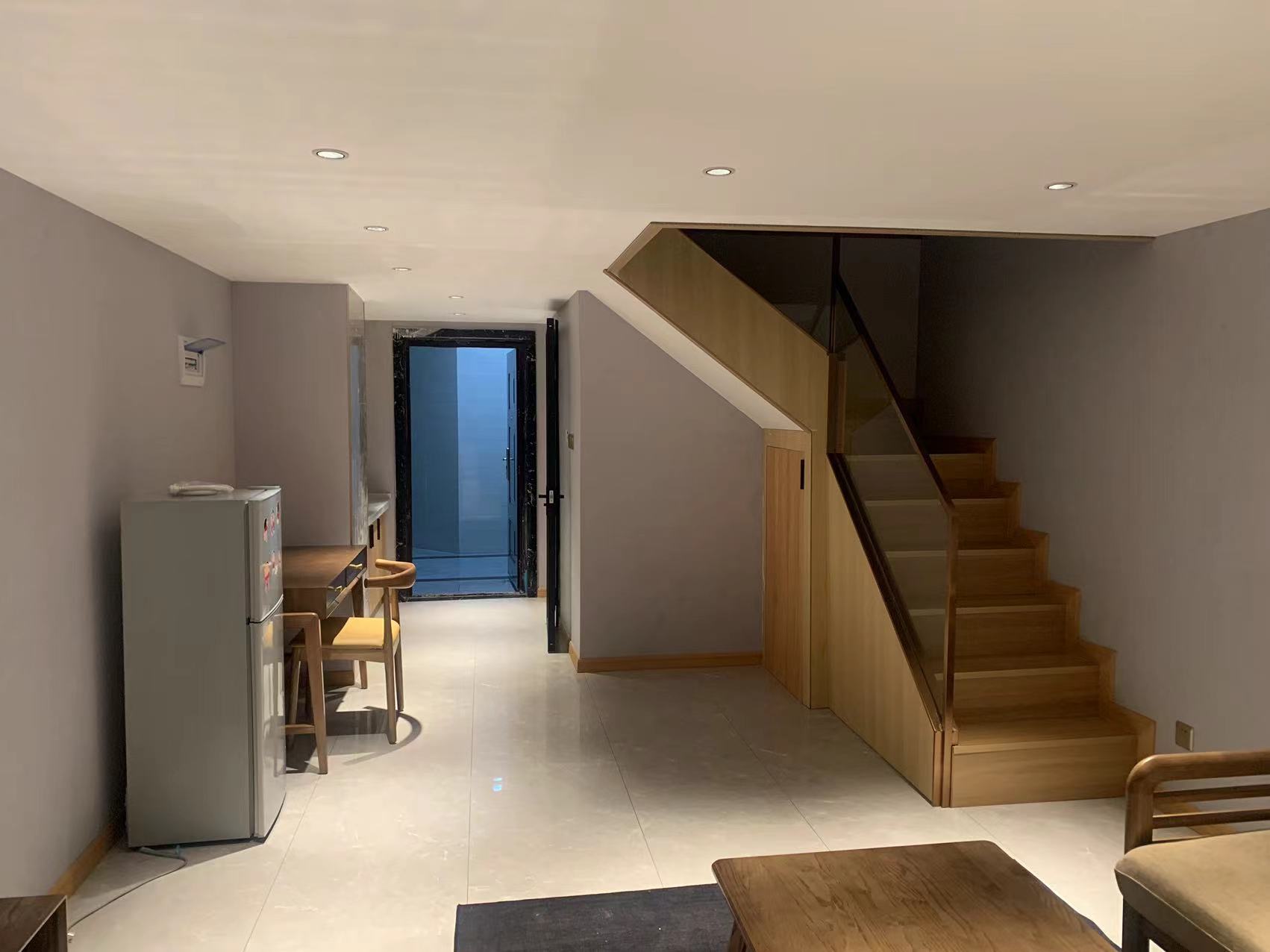 万恒公馆 1室0厅0卫 2000.0元/月 万恒公馆 1室0厅0卫 2000.0元/月室内图