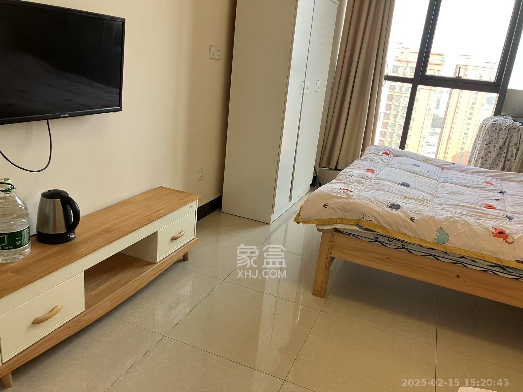 华侨假日中心(晟华苑) 1室1厅1卫 1750.0元/月 华侨假日中心(晟华苑) 1室1厅1卫 1750.0元/月室内图