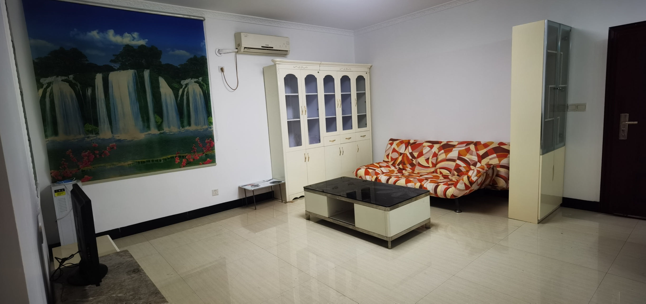 进步亚泰 2室2厅1卫 1400.0元/月 进步亚泰 2室2厅1卫 1400.0元/月室内图