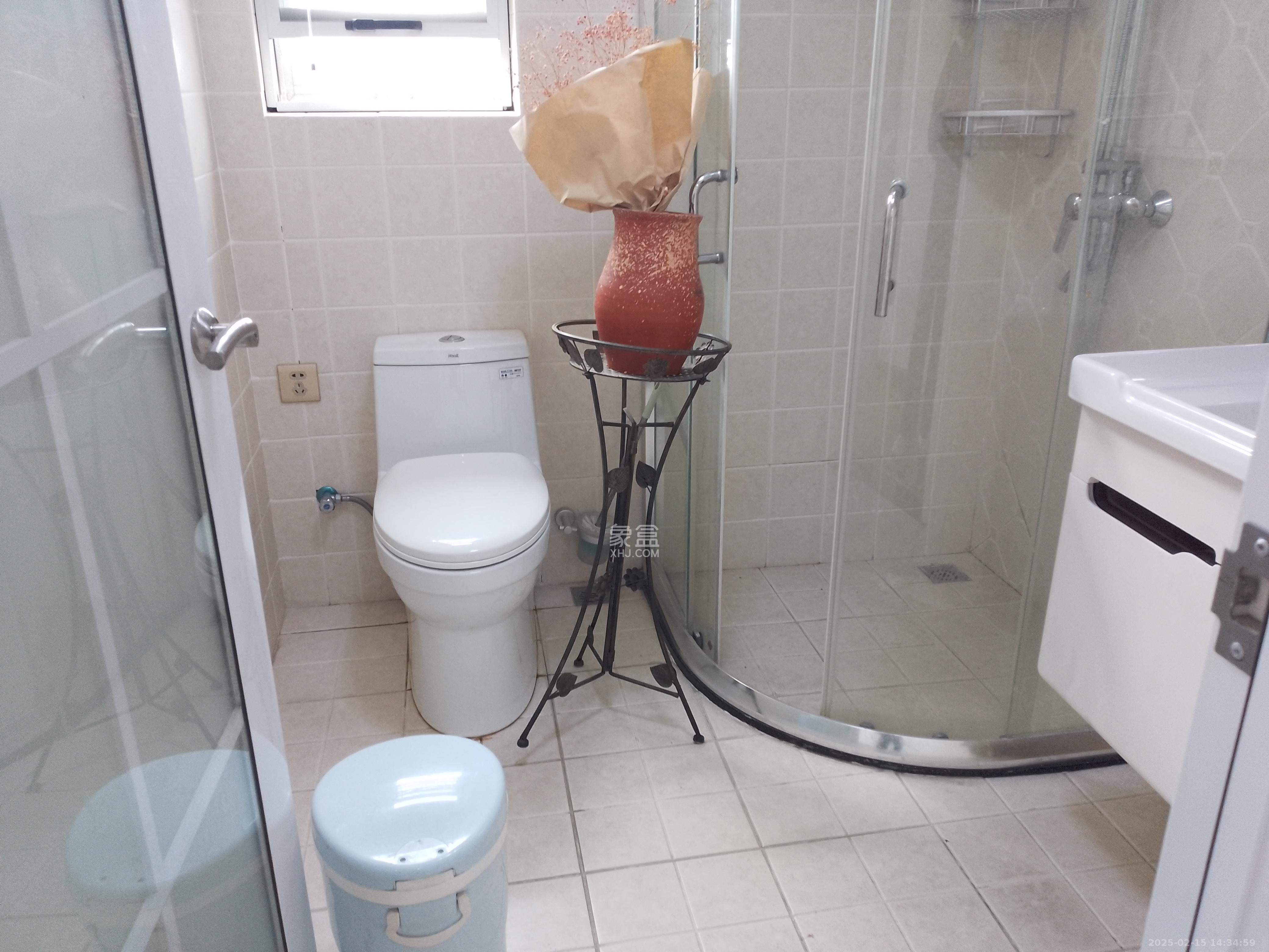 北辰三角洲E3区 3室2厅2卫 4000.0元/月 北辰三角洲E3区 3室2厅2卫 4000.0元/月室内图