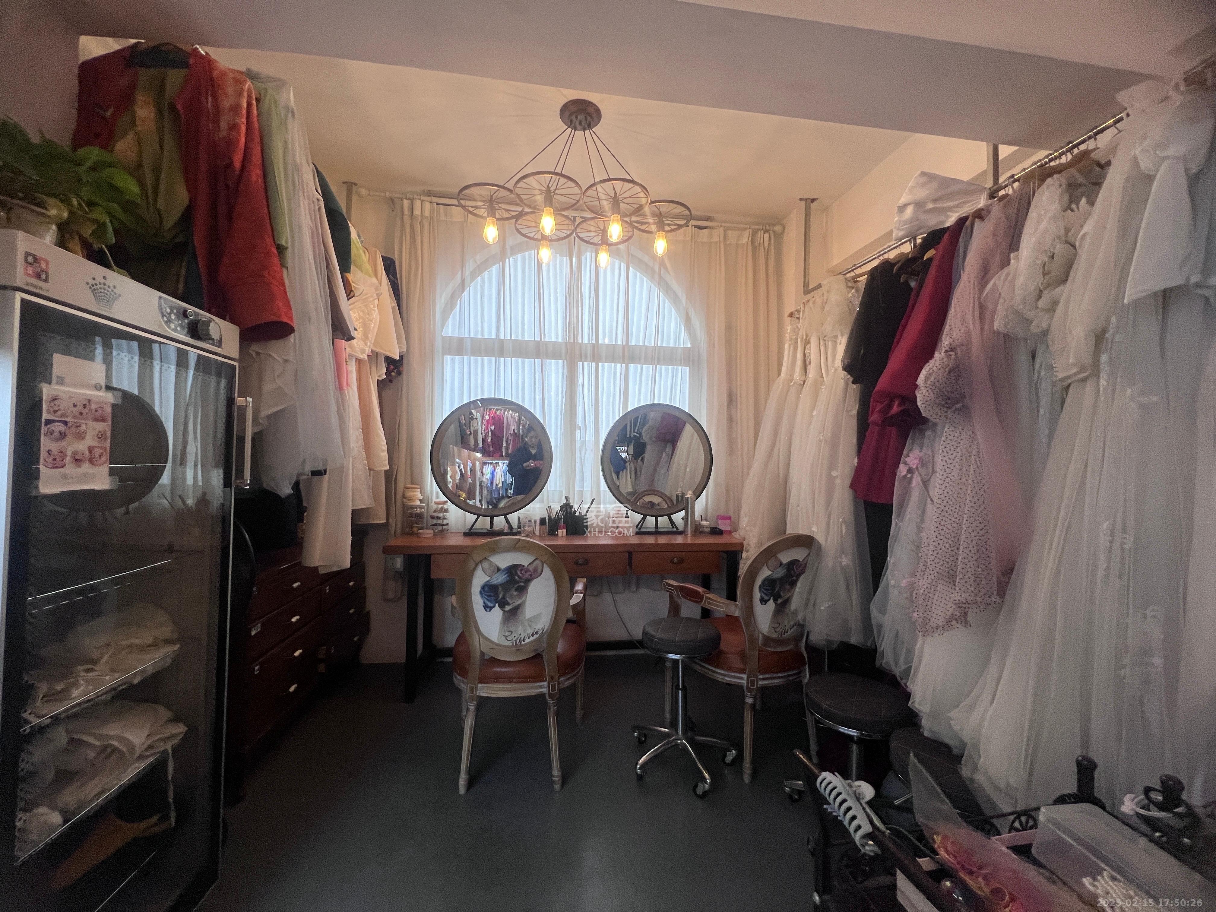 阳光锦城 1室1厅1卫 1400.0元/月 阳光锦城 1室1厅1卫 1400.0元/月室内图