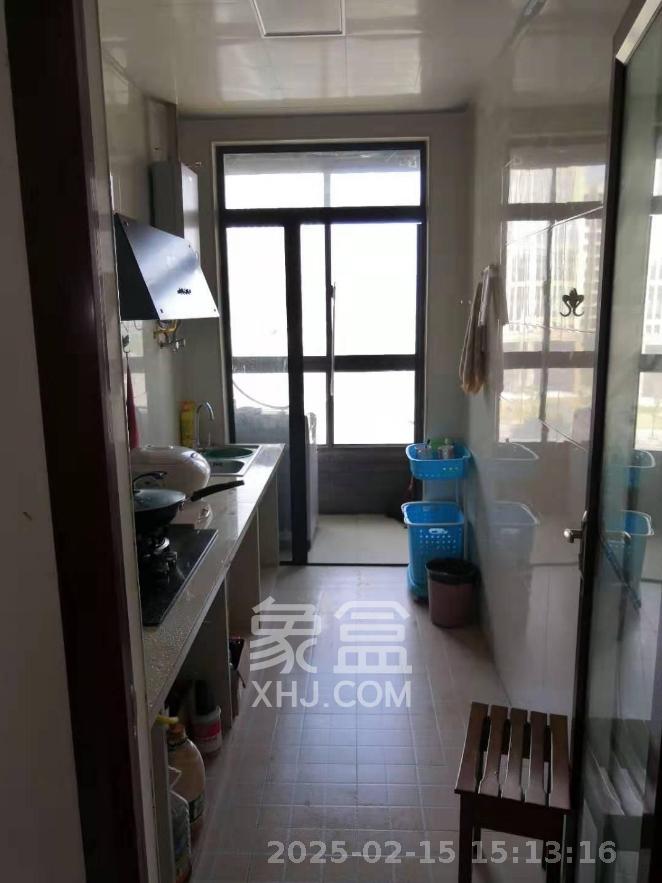 阳光100三期  2室1厅1卫   2000.00元/月室内图