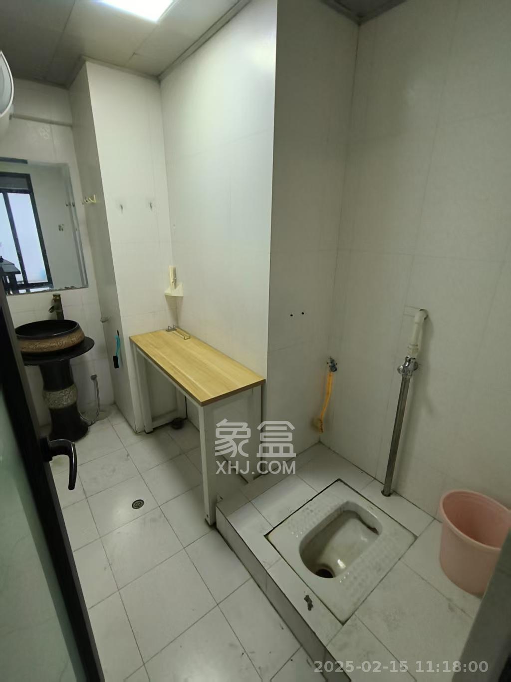 湘域中央  1室1厅1卫    3500.0元/月室内图