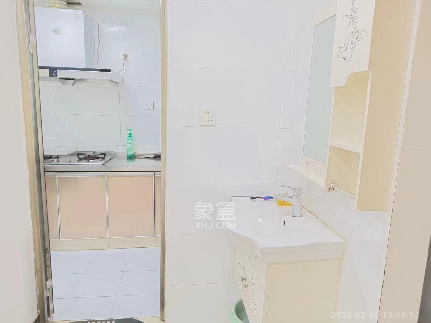 马王堆商贸城  2室1厅1卫    1600.0元/月室内图