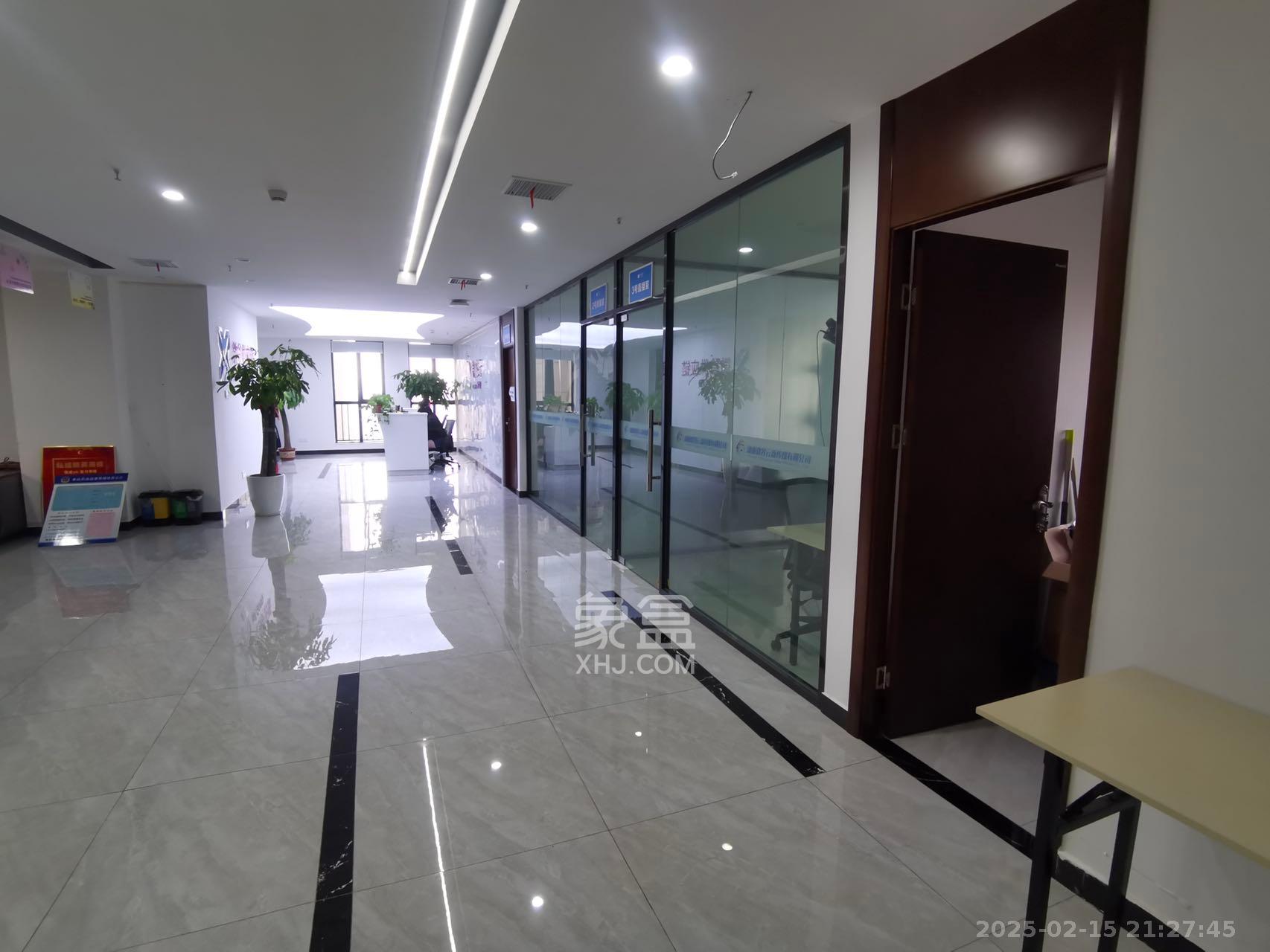 新长海广场   469.0㎡      24000.0元/月室内图