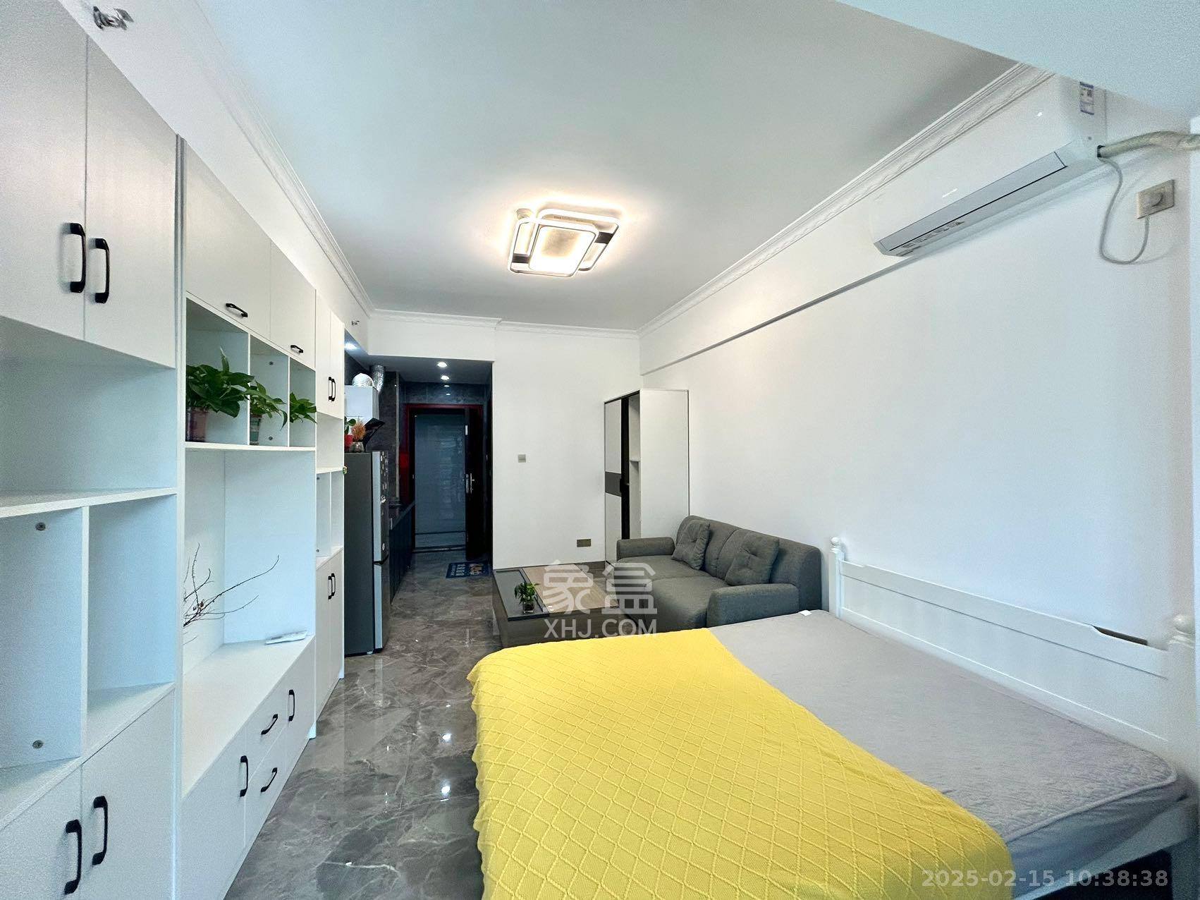 裕天国际商汇中心 1室1厅1卫 1600.0元/月 裕天国际商汇中心 1室1厅1卫 1600.0元/月室内图