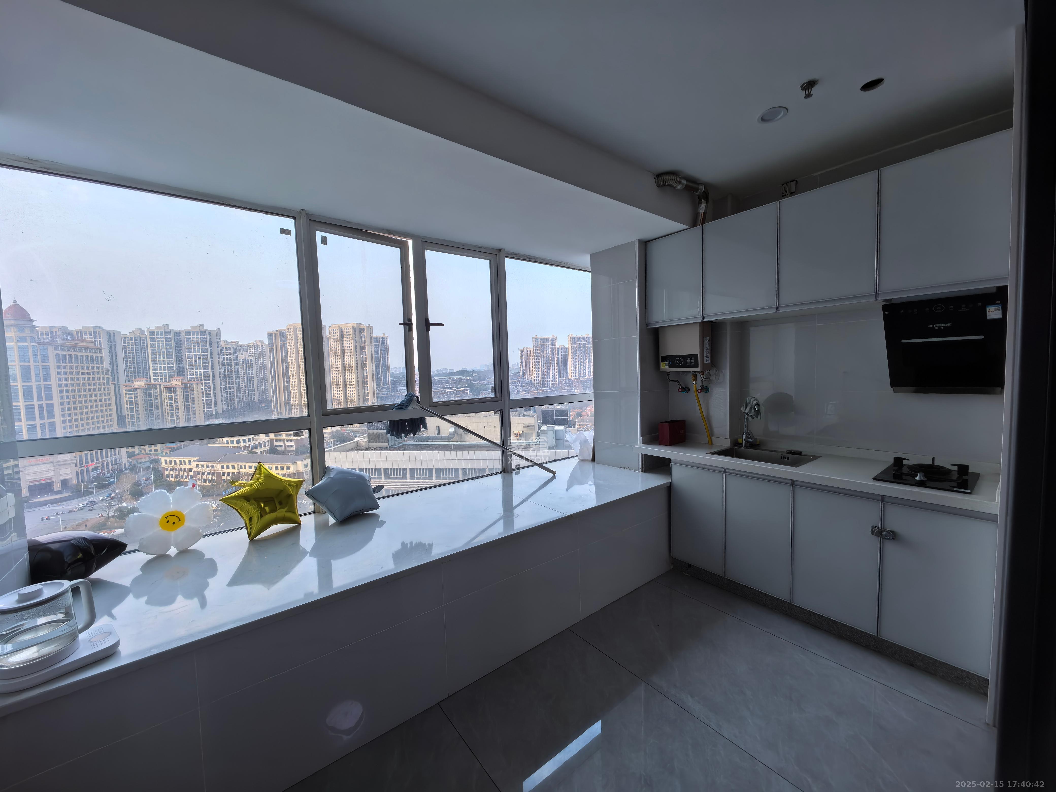 中建嘉和城 1室1厅1卫 1600.0元/月 中建嘉和城 1室1厅1卫 1600.0元/月室内图