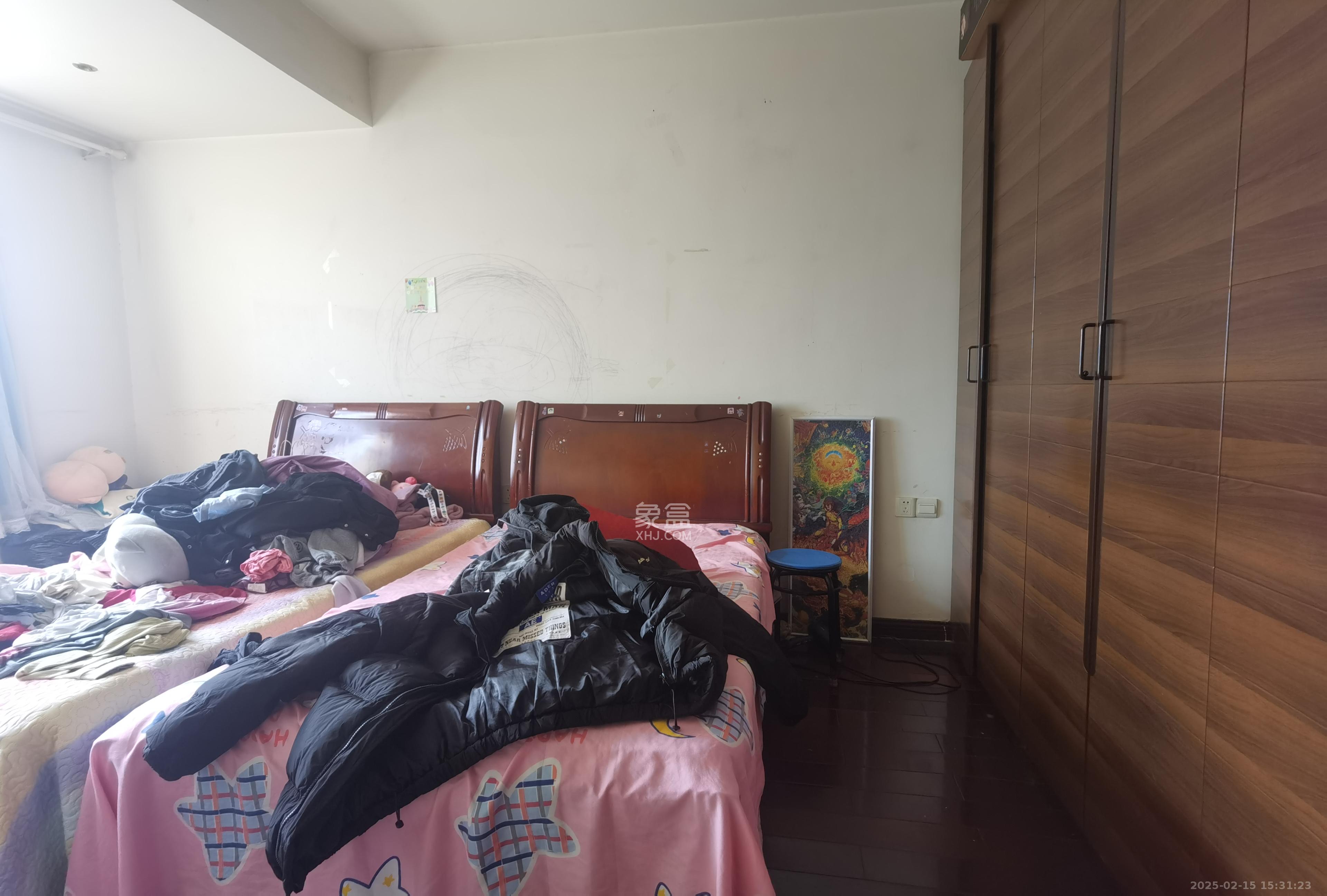 东方银座(东方摩卡)  2室1厅1卫    1800.0元/月 东方银座(东方摩卡)  2室1厅1卫    1800.0元/月室内图