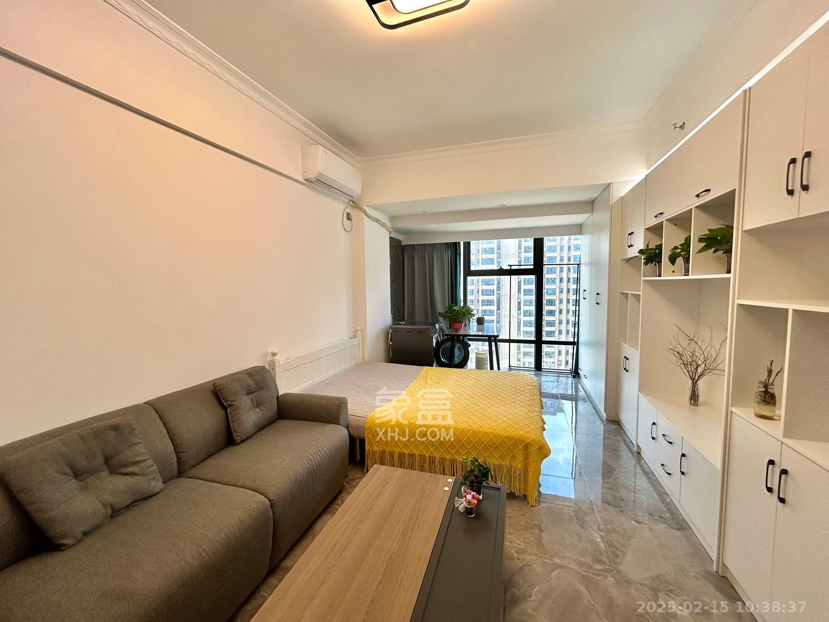 裕天国际商汇中心 1室1厅1卫 1600.0元/月 裕天国际商汇中心 1室1厅1卫 1600.0元/月室内图